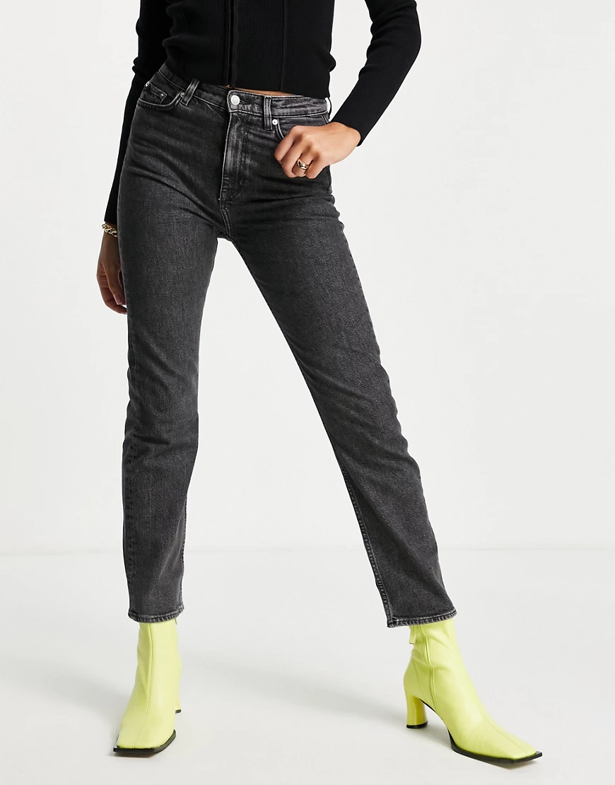 & Other Stories – Favourite – Schmale Jeans aus Bio-Baumwollmix mit Acid-Wa günstig online kaufen