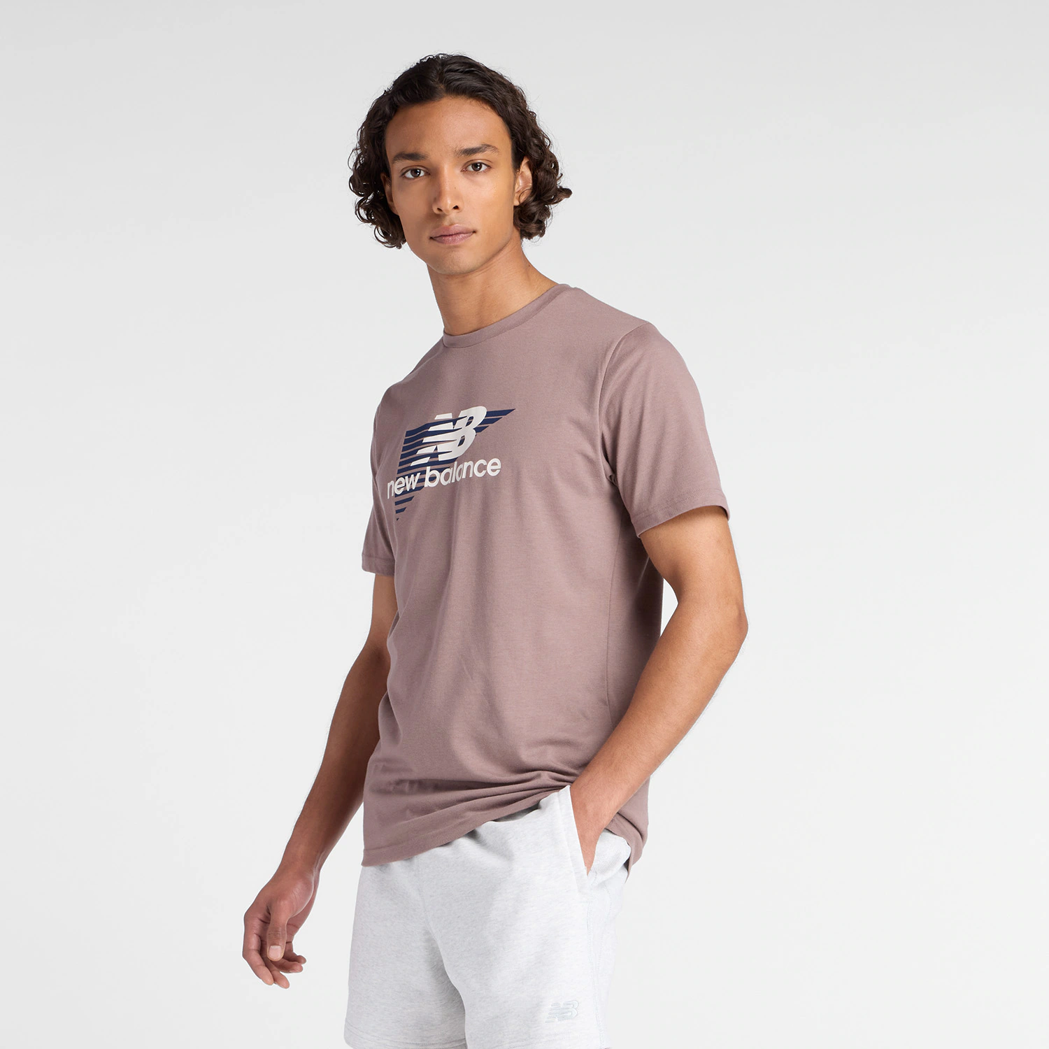 New Balance Trainingsshirt "Heathertech Graphic T-Shirt 1 EARTHHADOW" günstig online kaufen