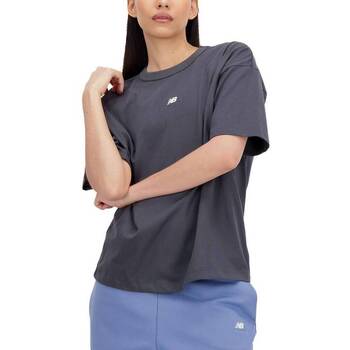 New Balance  T-Shirts & Poloshirts ATHLETICS OVERSIZED T-SHIRT günstig online kaufen