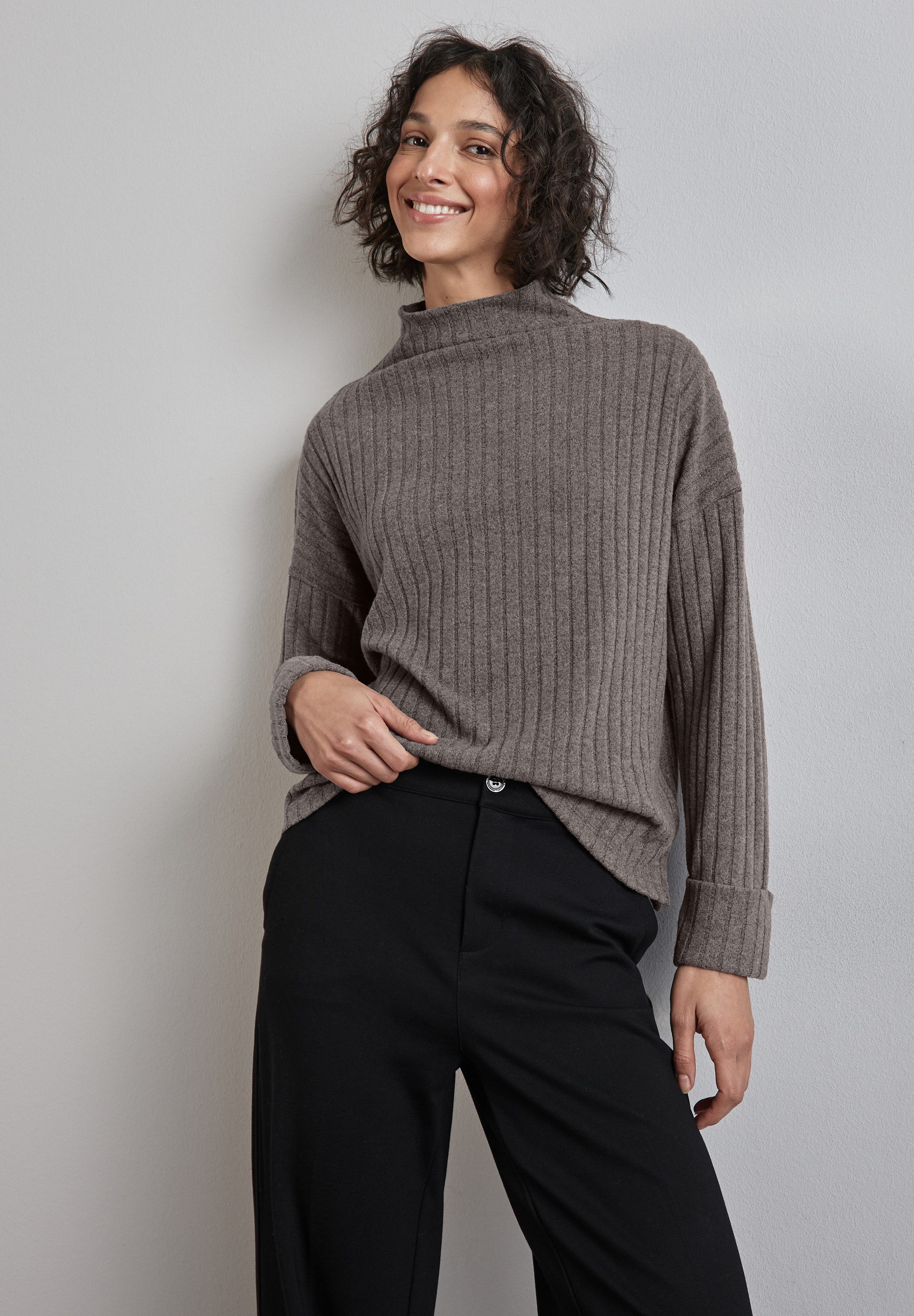 STREET ONE Langarmshirt mit Ripp-Struktur günstig online kaufen