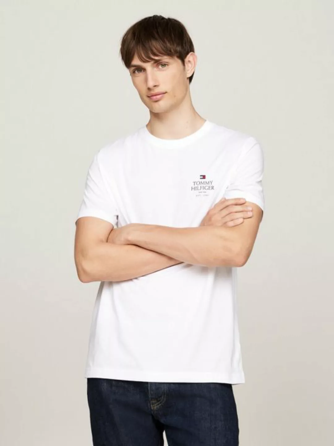 Tommy Hilfiger T-Shirt HILFIGER STACK TEE Mit Markenprint günstig online kaufen