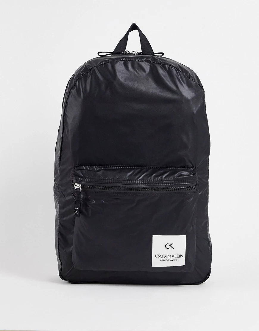 Calvin Klein Sports – Rucksack mit Reißverschluss in Schwarz günstig online kaufen