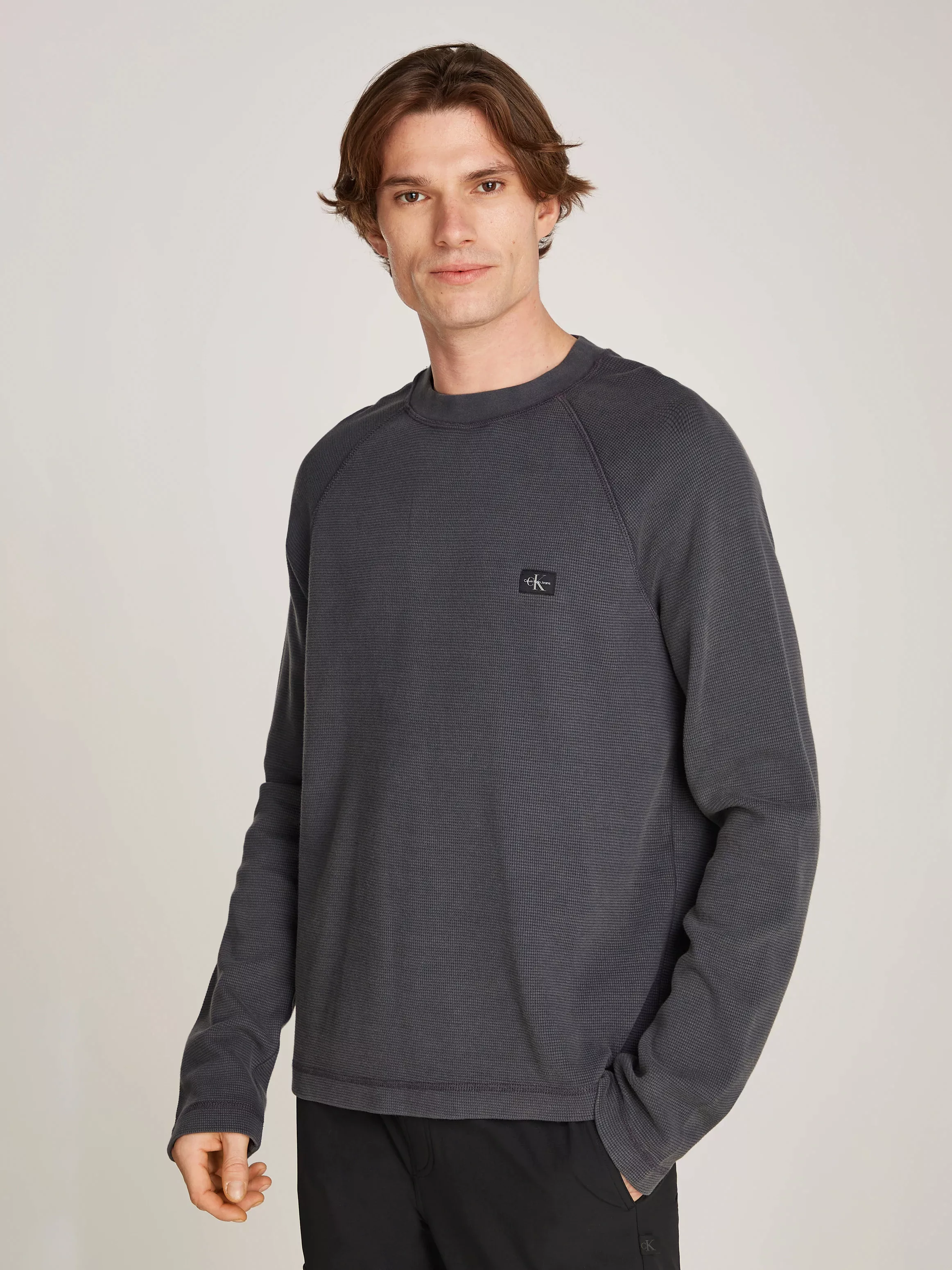 Calvin Klein Jeans Langarmshirt "WASHED WOVEN LABEL WAFFLE RAGLAN", in gewa günstig online kaufen