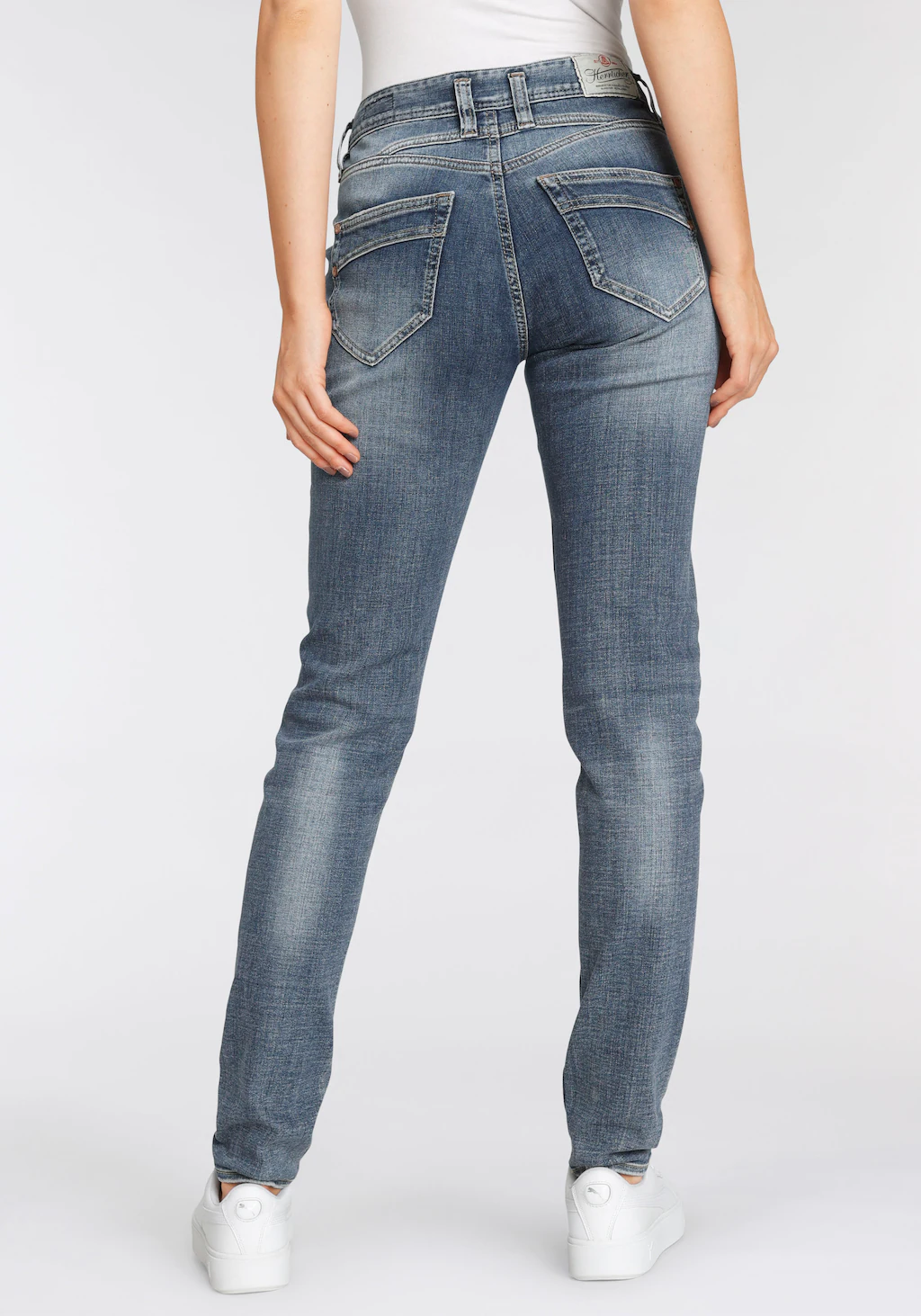 Herrlicher High-waist-Jeans RADINA RECYCLED DENIM mit leichtem Push-Up-Effe günstig online kaufen