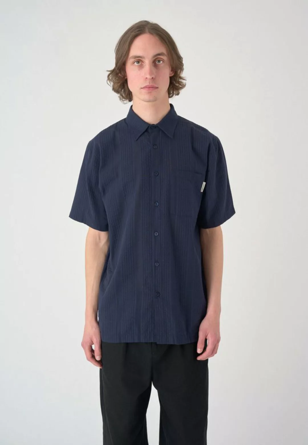 Cleptomanicx Kurzarmhemd Tourist im einfarbigen Design günstig online kaufen