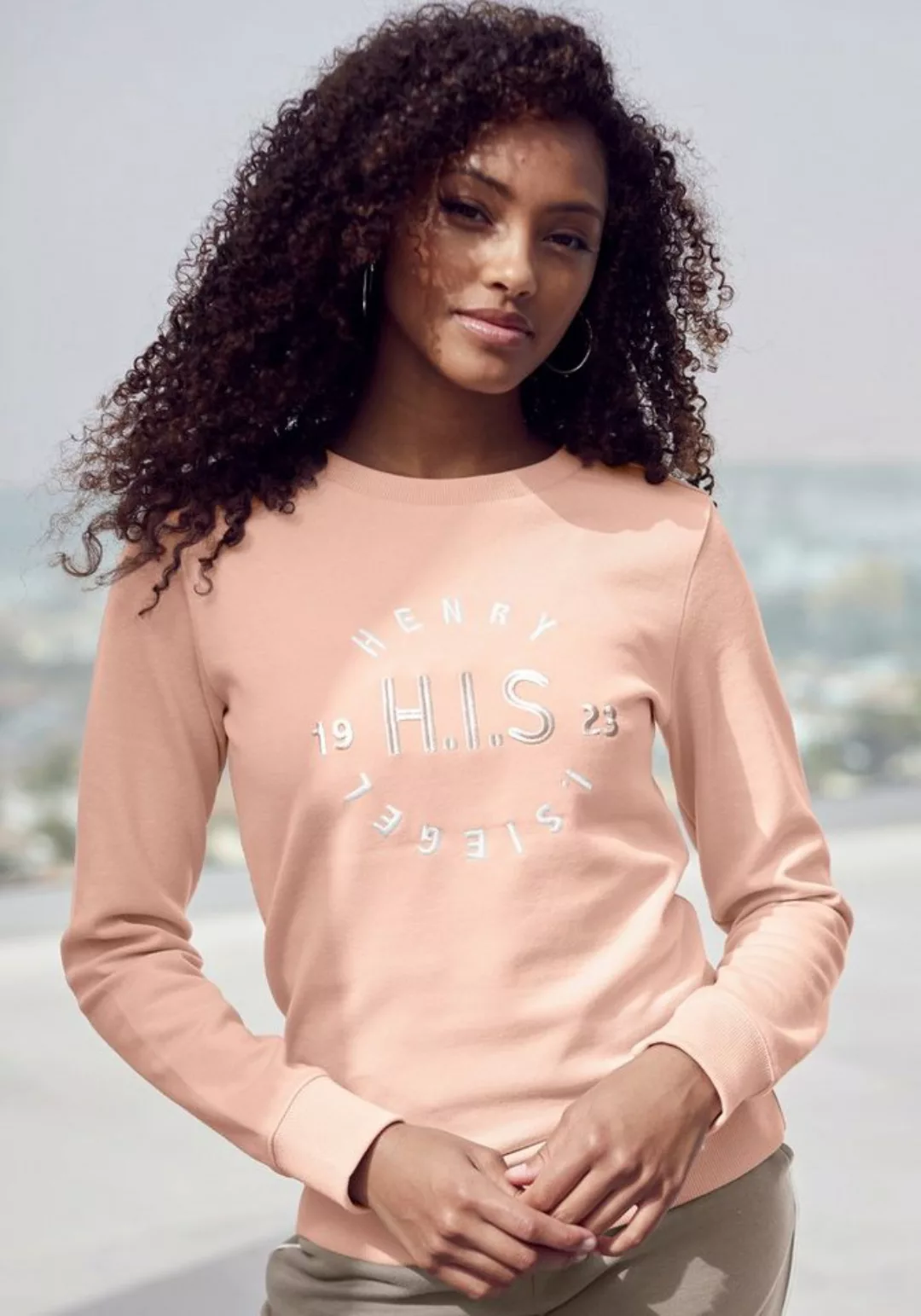 H.I.S Sweatshirt mit großer Logo Stickerei, Loungeanzug günstig online kaufen