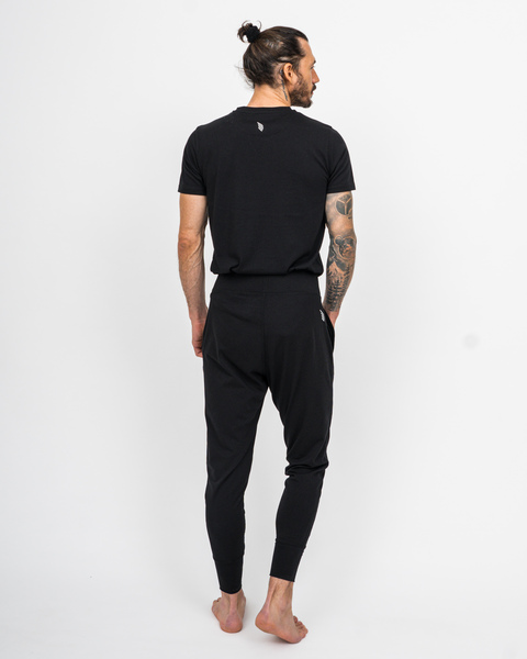 Yoga Outfit All Blacks Signature | Ikarus Hose + T-shirt günstig online kaufen