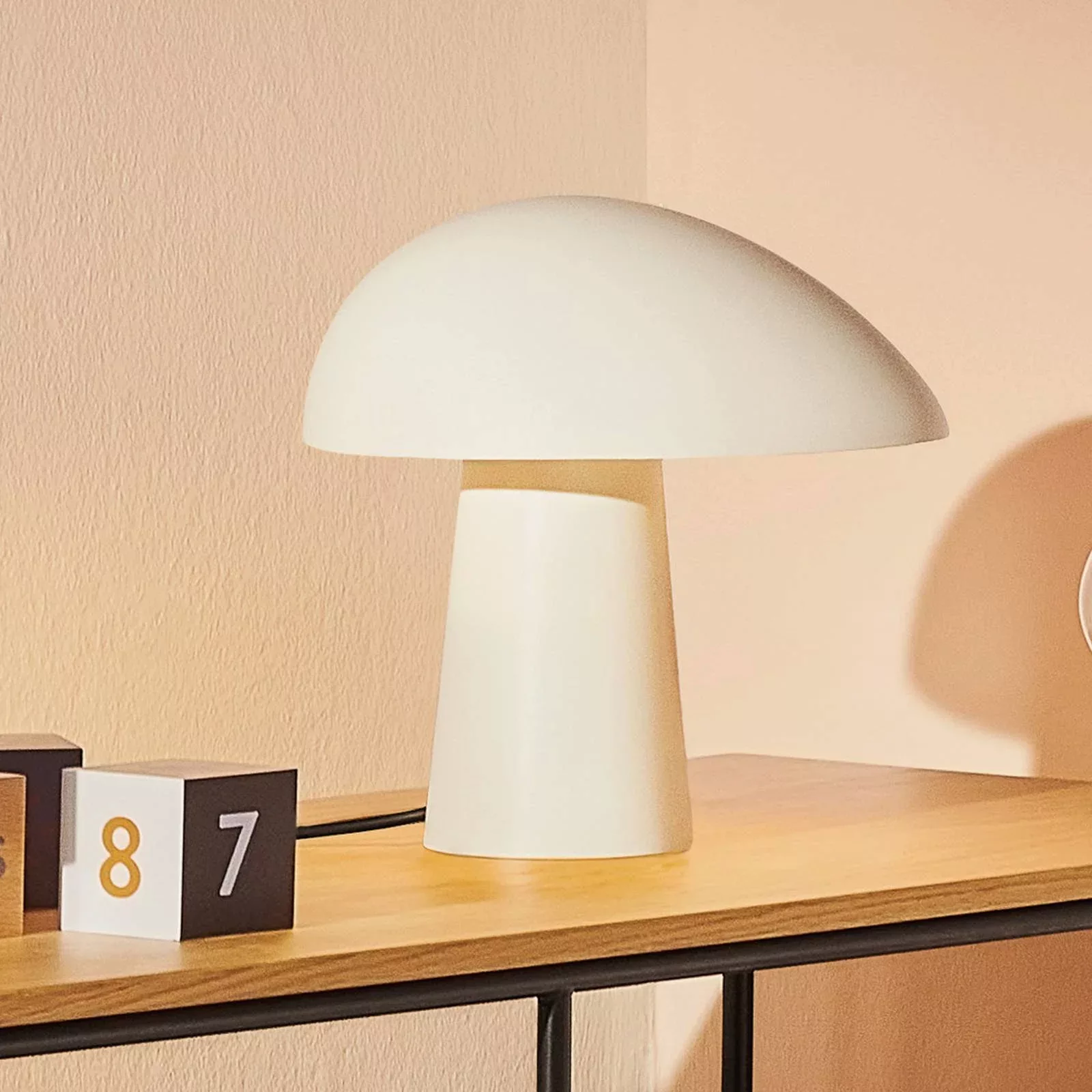 FRITZ HANSEN Night Owl Tischlampe, rauchweiß günstig online kaufen