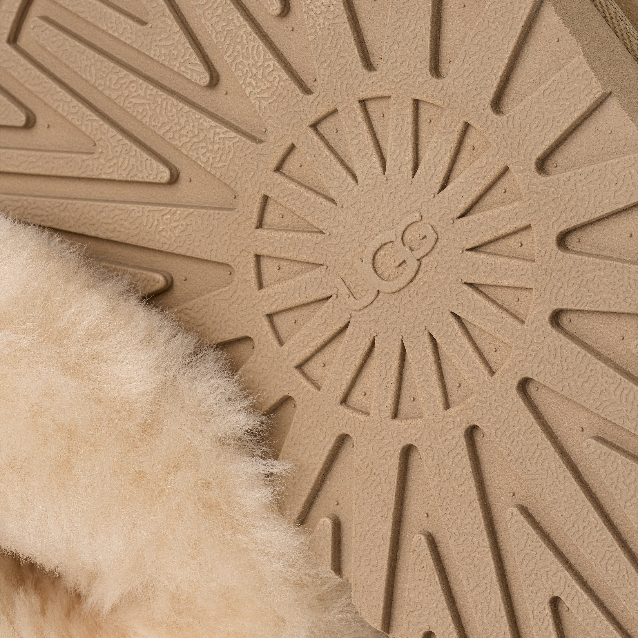 UGG TAZZELLE Schlupfboots Ankleboots, Schlupfboots mit günstig online kaufen