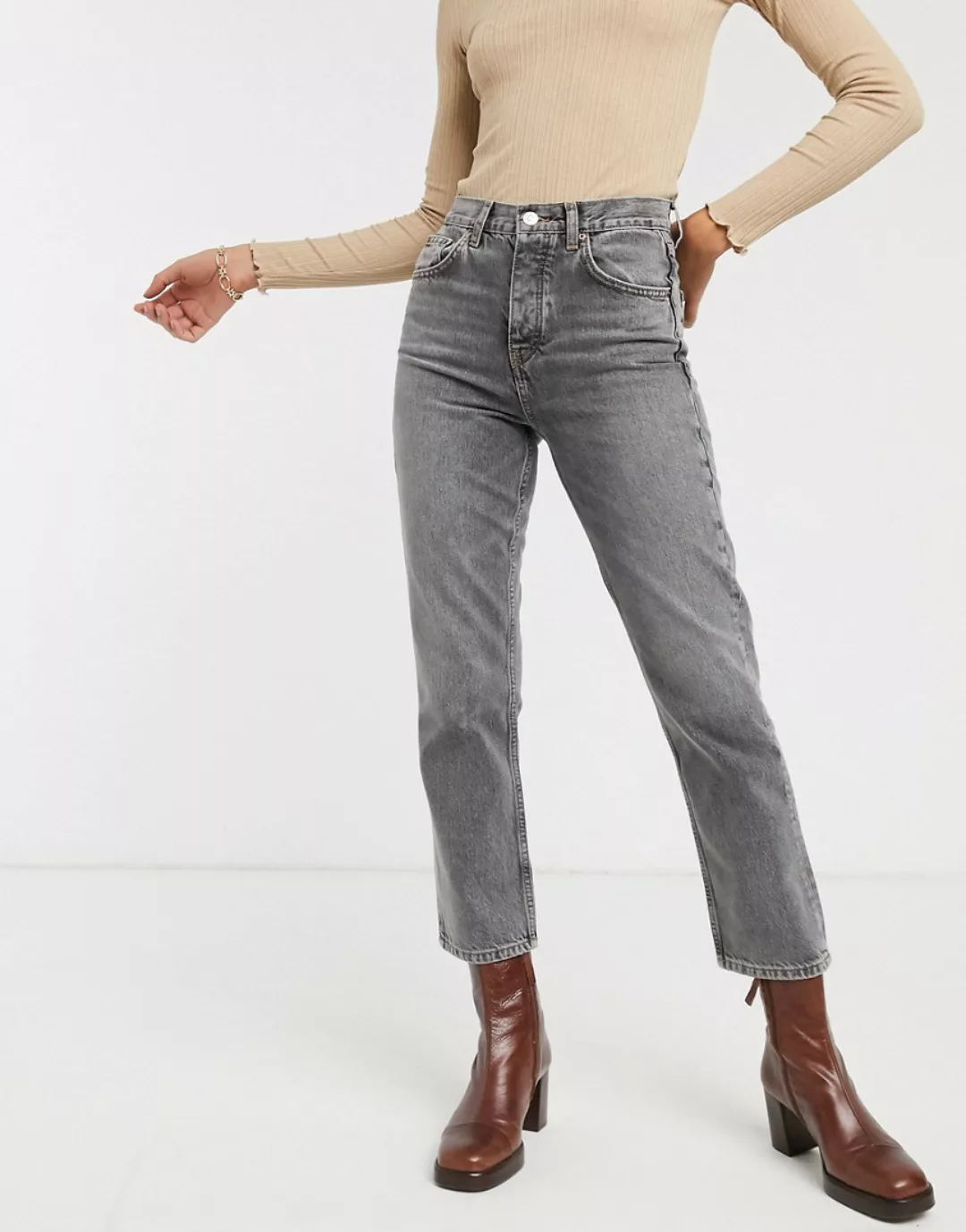Topshop – Editor – Gerade geschnittene Jeans in Grau günstig online kaufen