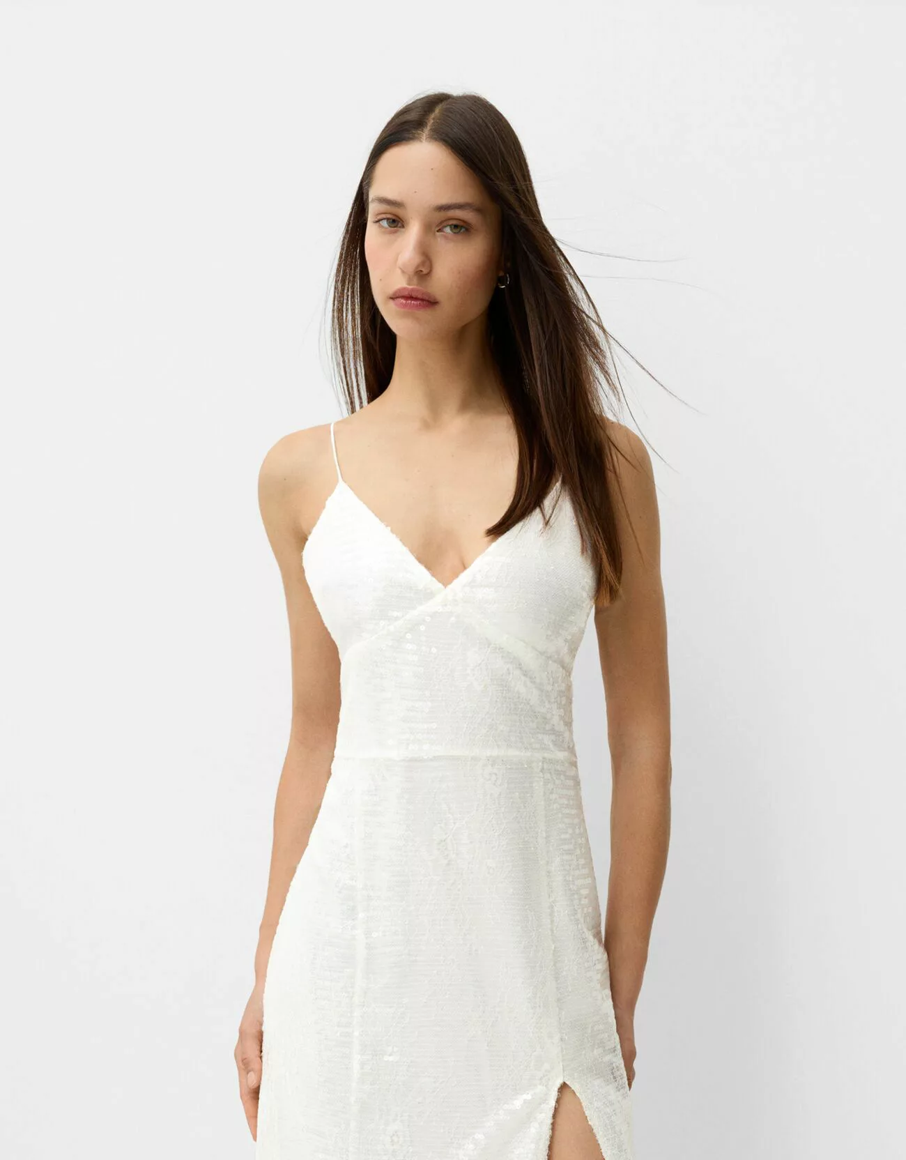 Bershka Midikleid Mit Spitzenkante Und Pailletten Damen Xs Weiss günstig online kaufen