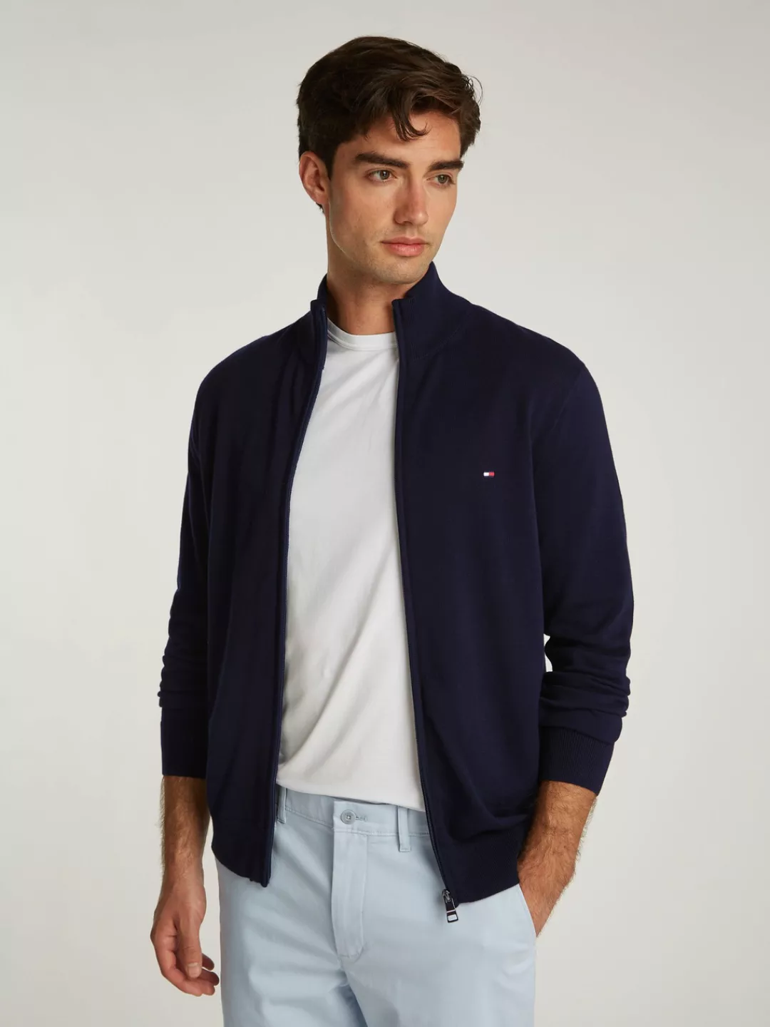 Tommy Hilfiger Strickjacke "ESSENTIAL COTTON ZIP THRU", mit Logostickerei günstig online kaufen