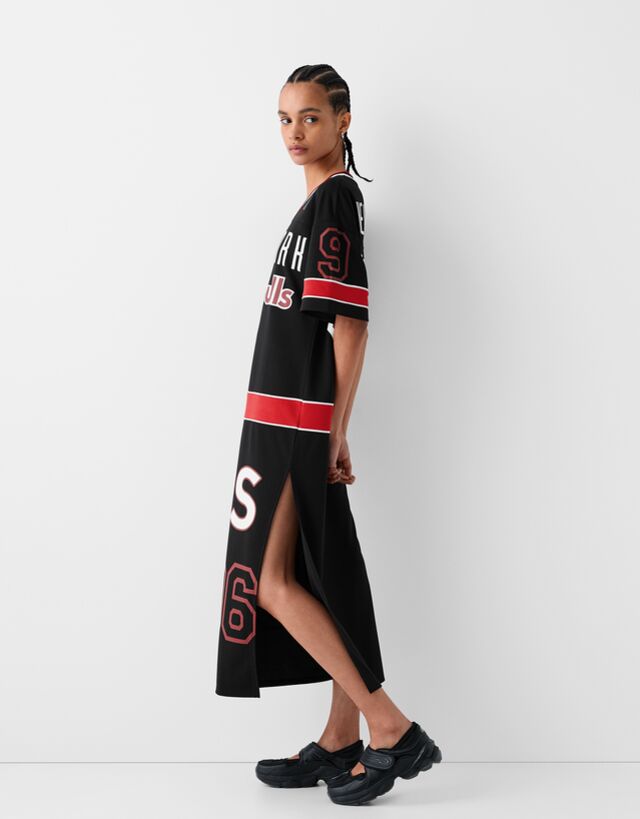 Bershka Midikleid New York Red Bulls Mit Schlitz Damen S Schwarz günstig online kaufen