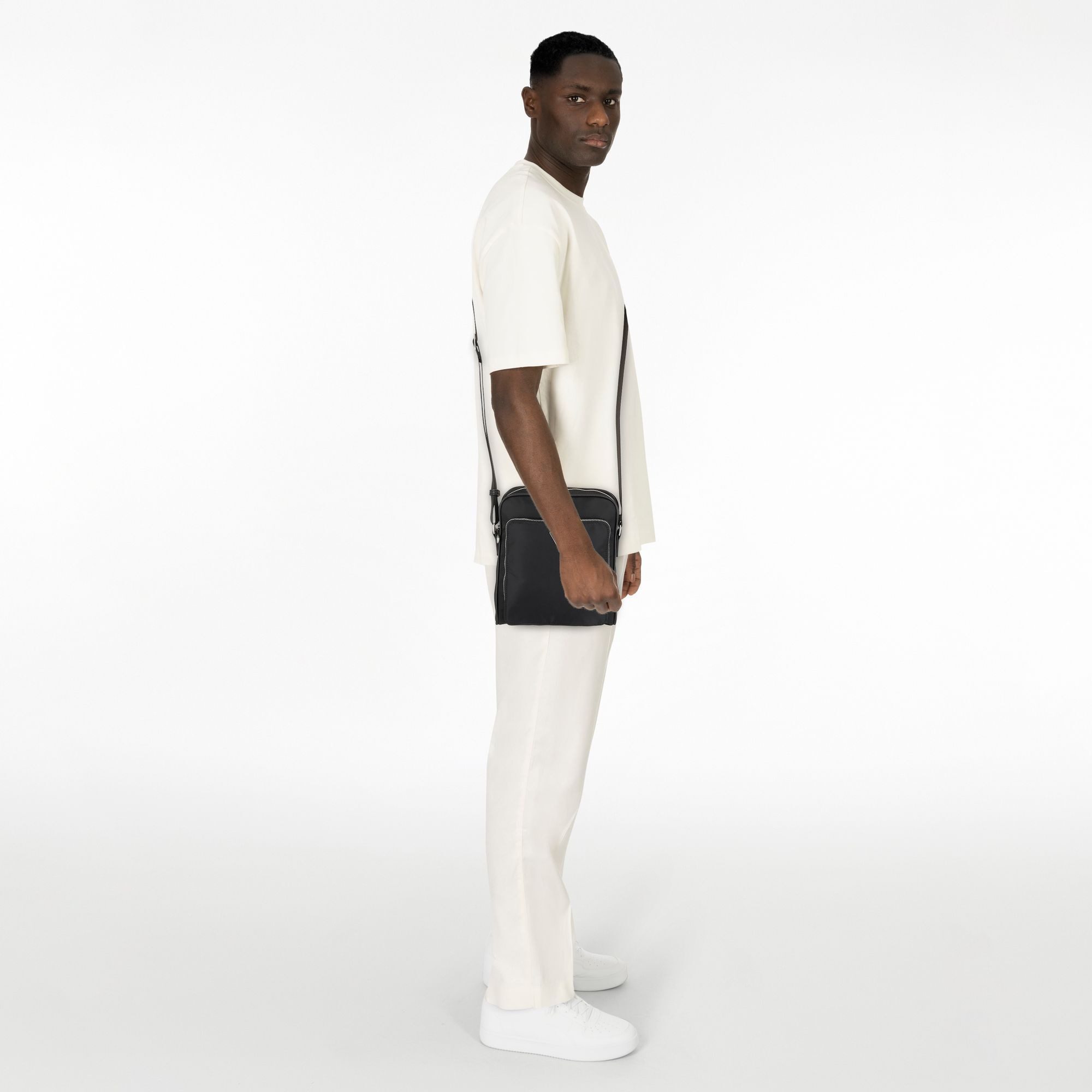 Guess Umhängetasche Milano, Polyurethan günstig online kaufen