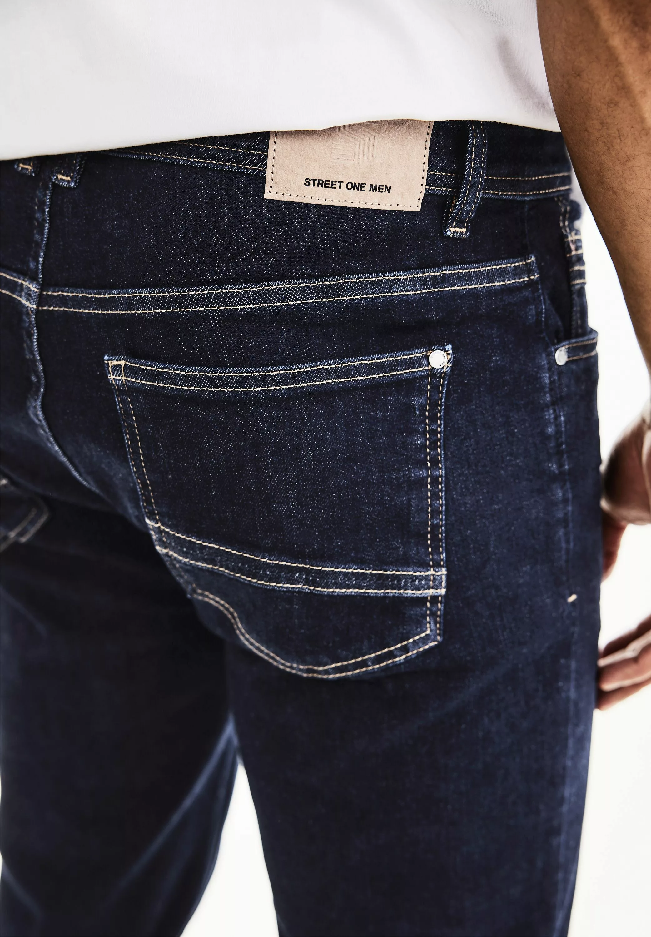 STREET ONE MEN Gerade Jeans, Middle Waist günstig online kaufen