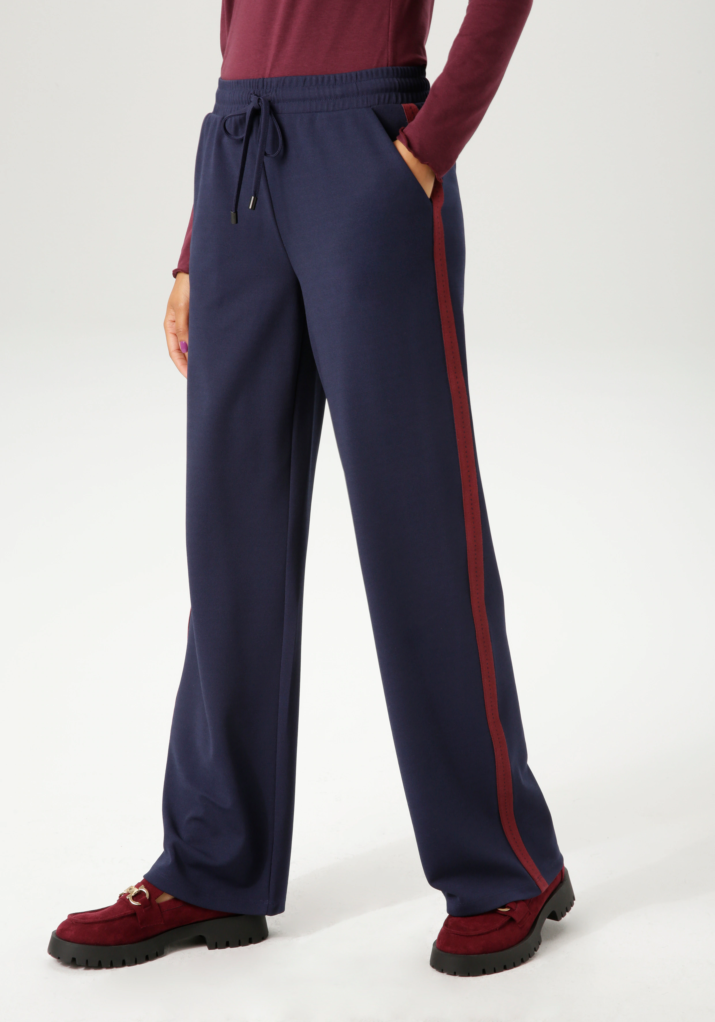 Aniston CASUAL Schlupfhose, mit trendigem Tape entlang der Seitennähte - NE günstig online kaufen