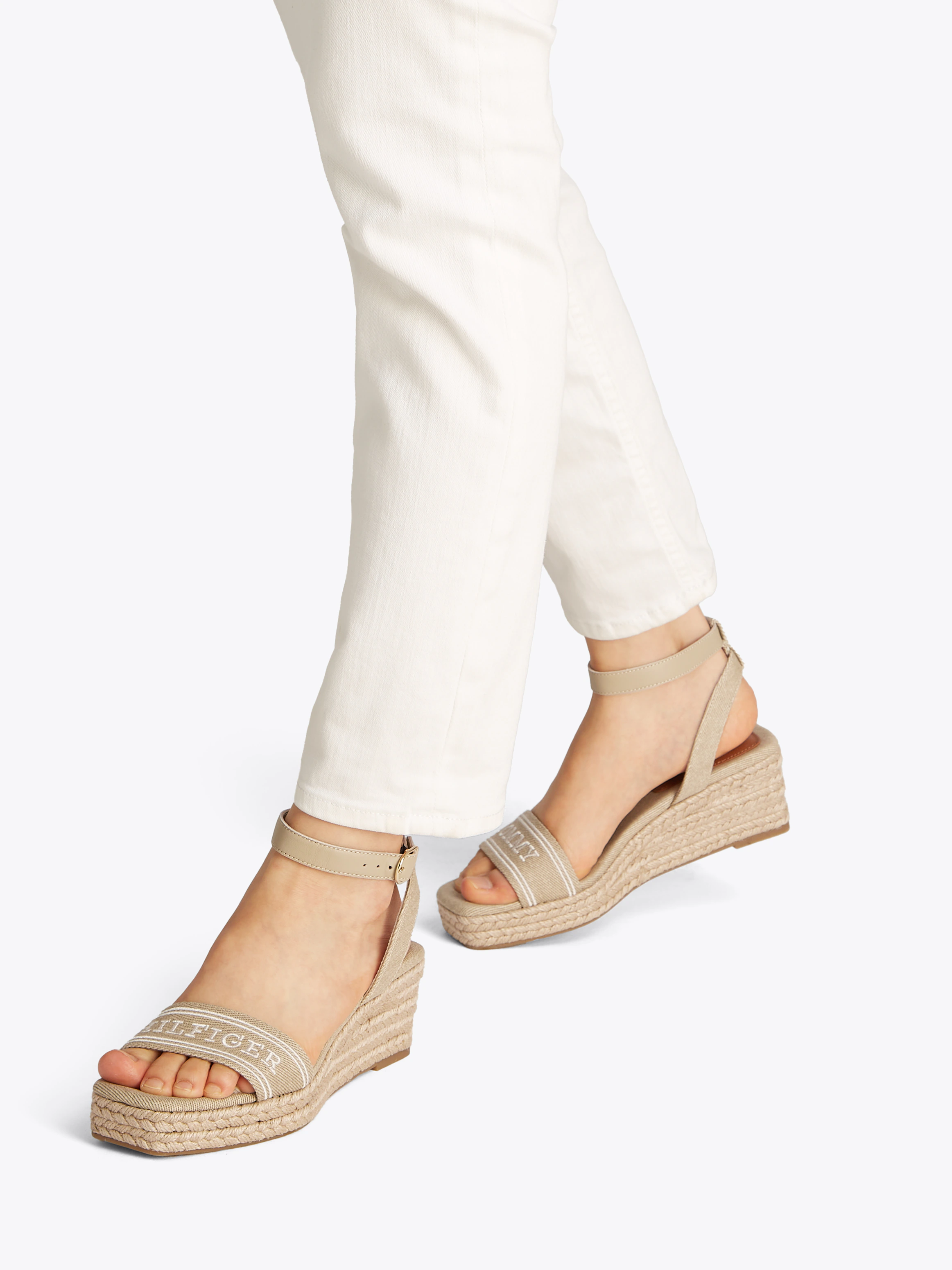 Tommy Hilfiger Keilsandalette "TOMMY HILFIGER ESPAD MID WEDGE", Riemchensan günstig online kaufen