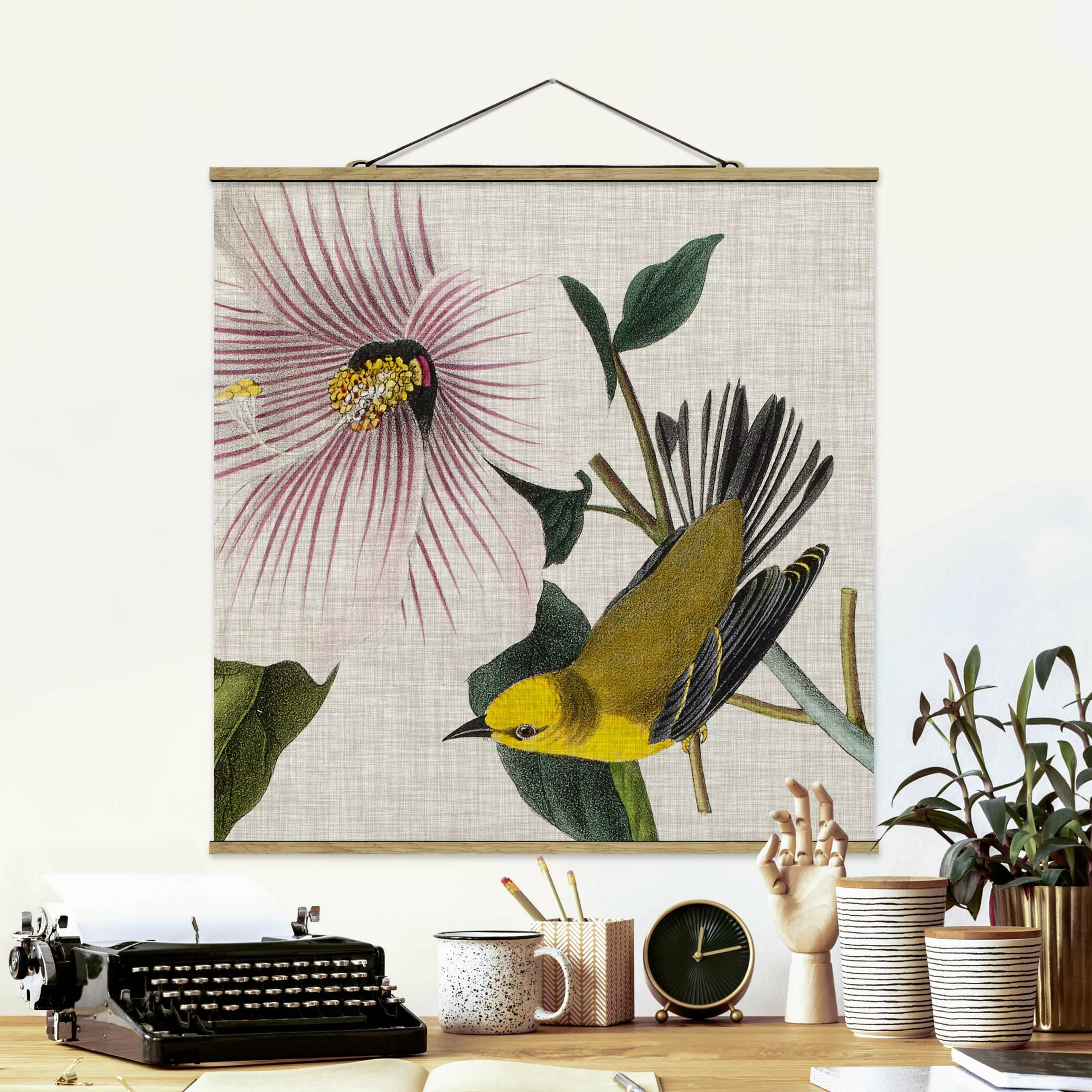 Stoffbild Blumen mit Posterleisten - Quadrat Vogel auf Leinen Gelb I günstig online kaufen