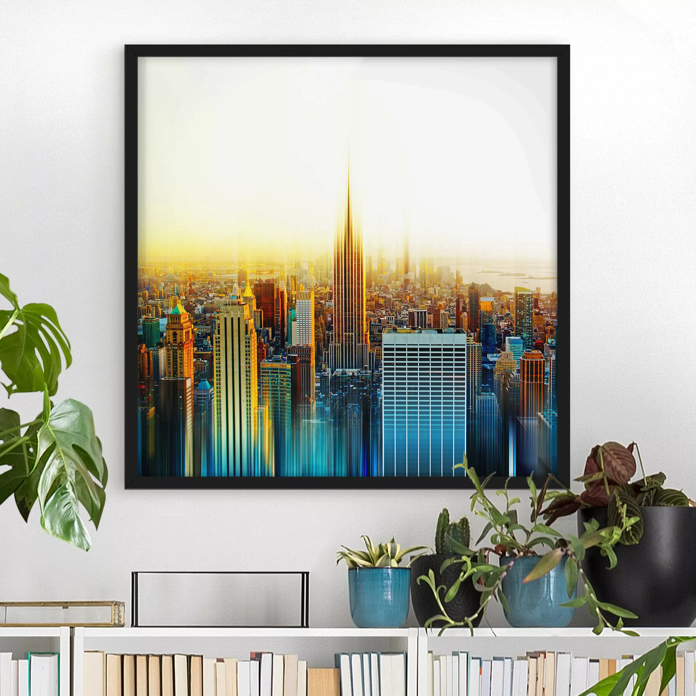 Bild mit Rahmen Architektur & Skyline - Quadrat Manhattan Abstrakt günstig online kaufen