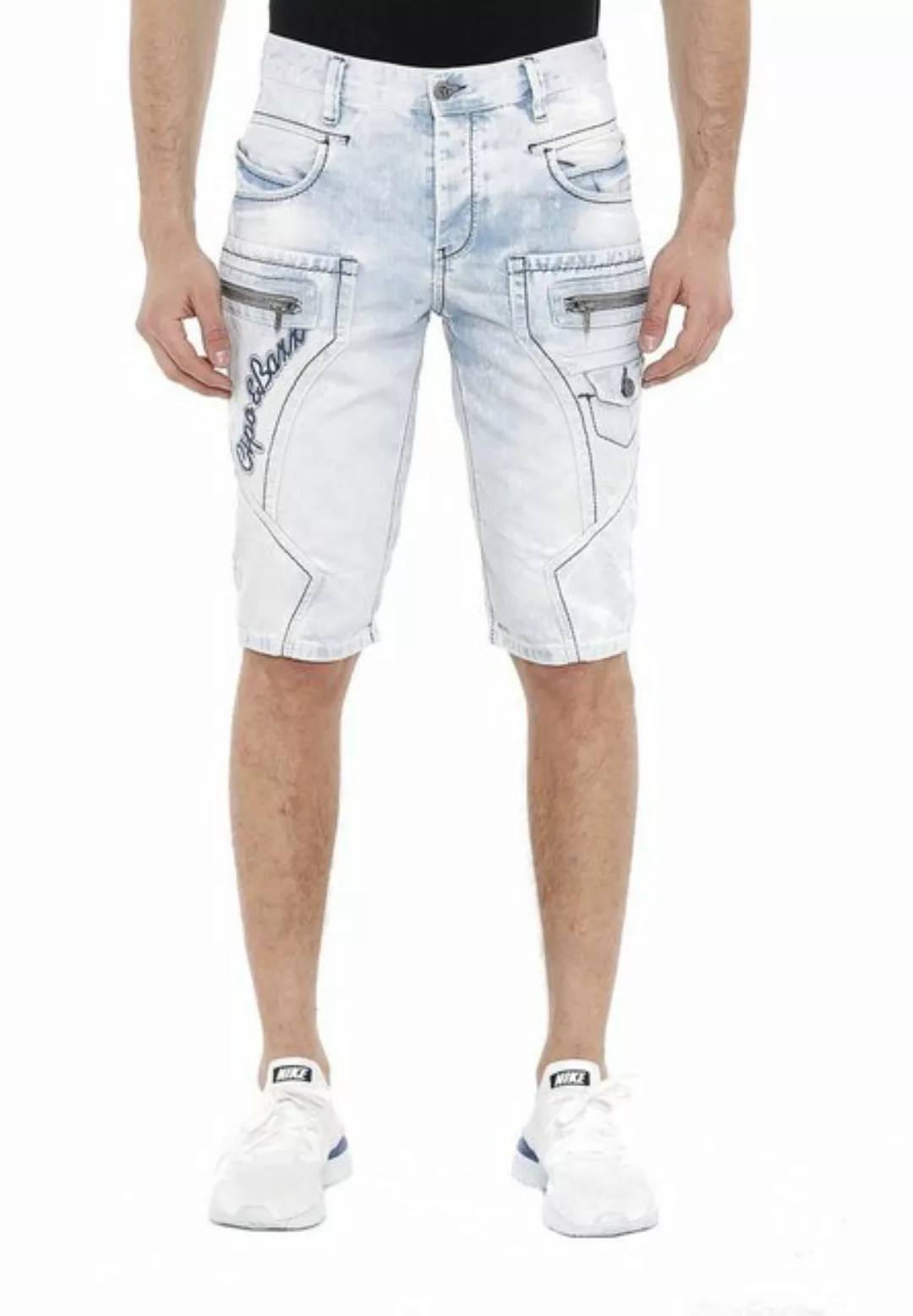 Cipo & Baxx Shorts mit Seitentaschen günstig online kaufen