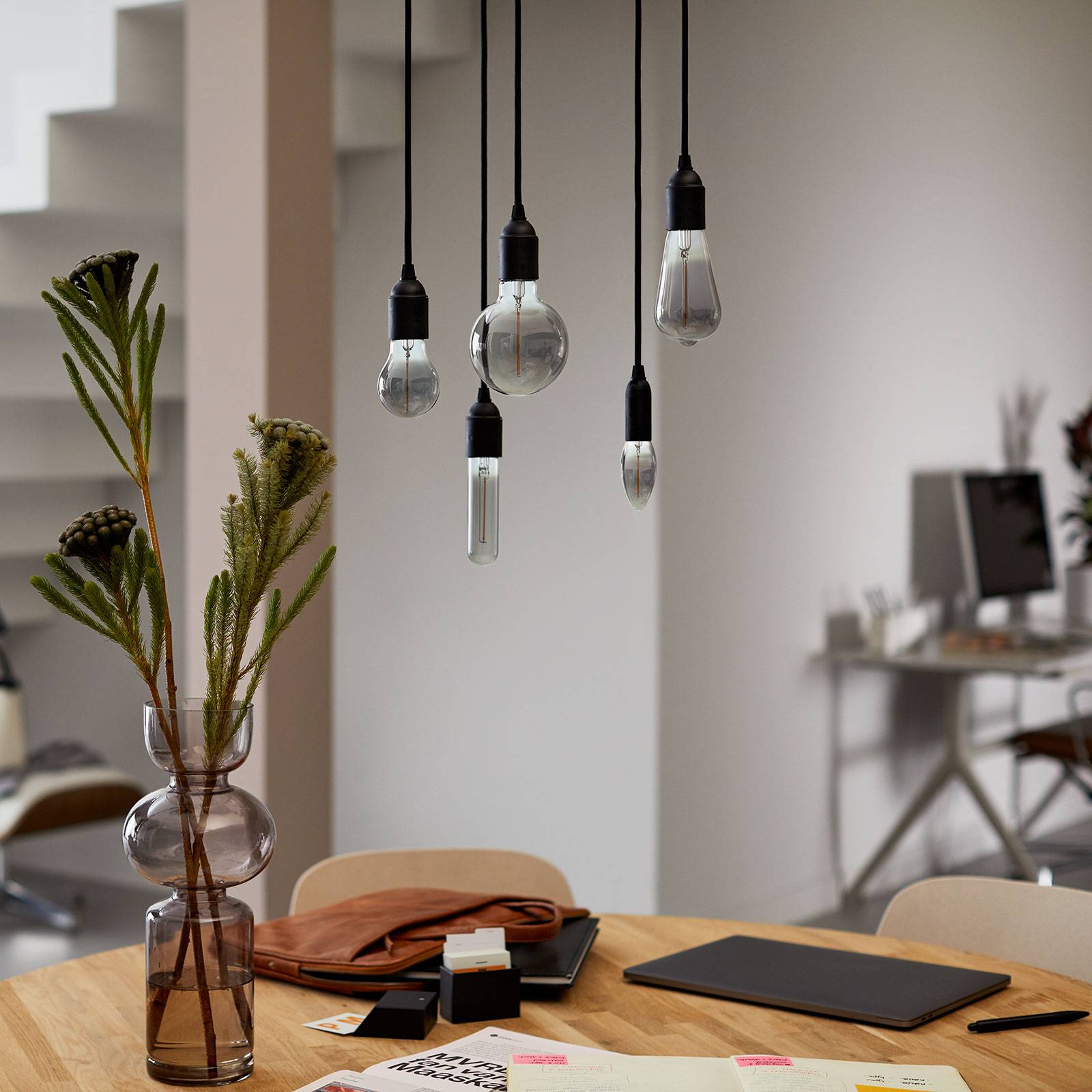 Philips LED Lampe ersetzt 11W, E27 Globe G93, grau, warmweiß, 115 Lumen, ni günstig online kaufen