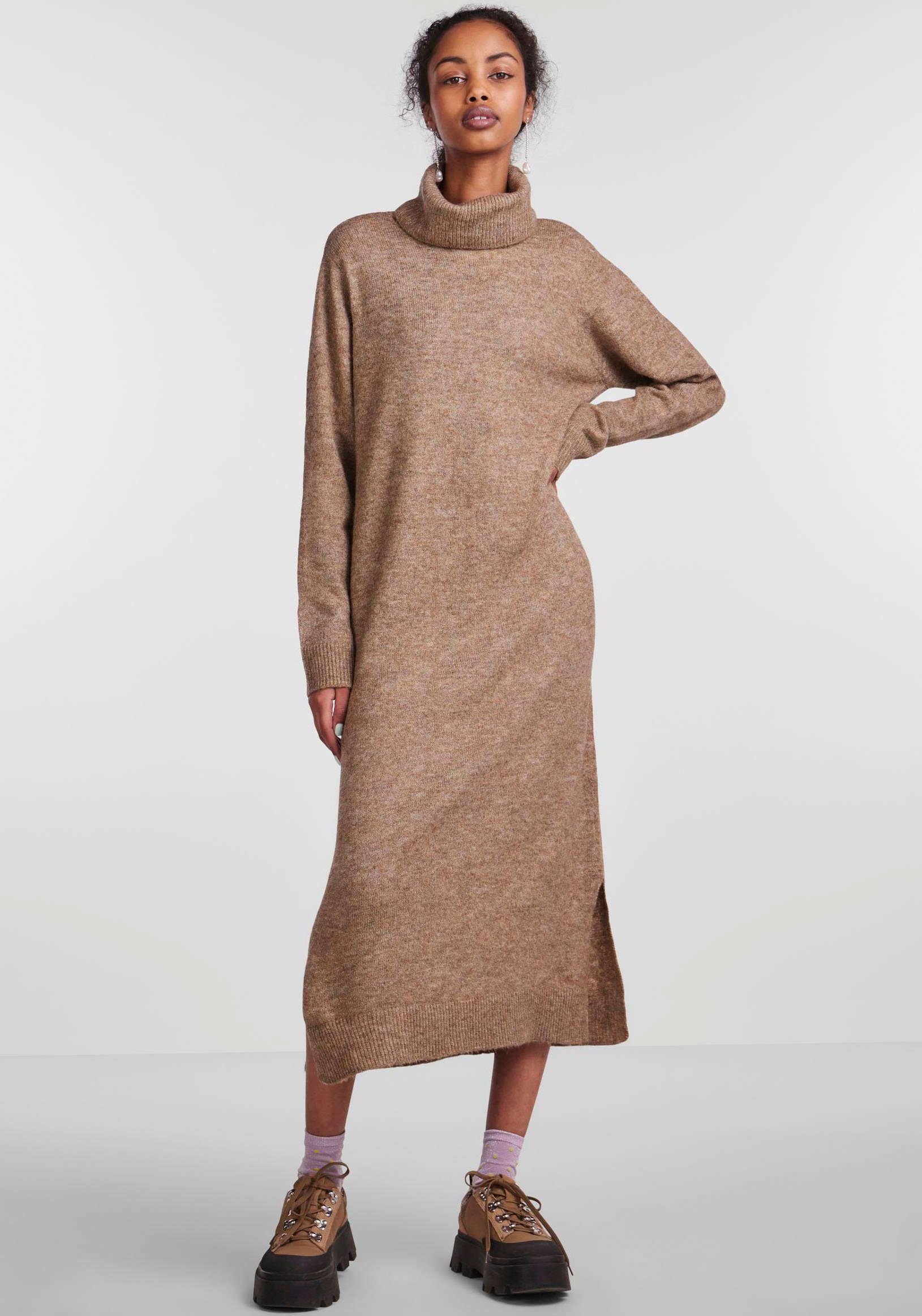 pieces Strickkleid PCJULIANA LS ROLLNECK KNIT günstig online kaufen