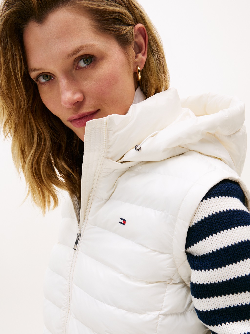 Tommy Hilfiger Steppweste "LW PADDED SLIM VEST", leicht glänzende Oberfläch günstig online kaufen