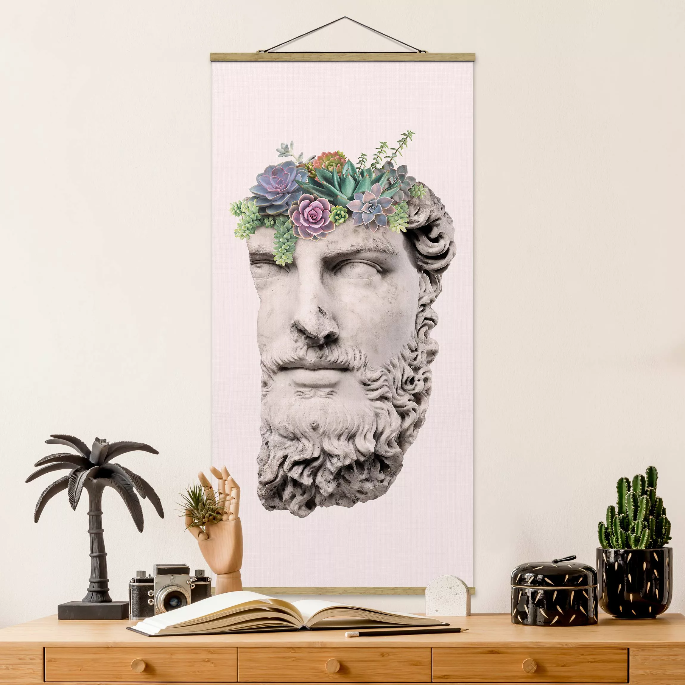 Stoffbild Blumen mit Posterleisten - Hochformat Kopf mit Sukkulenten günstig online kaufen