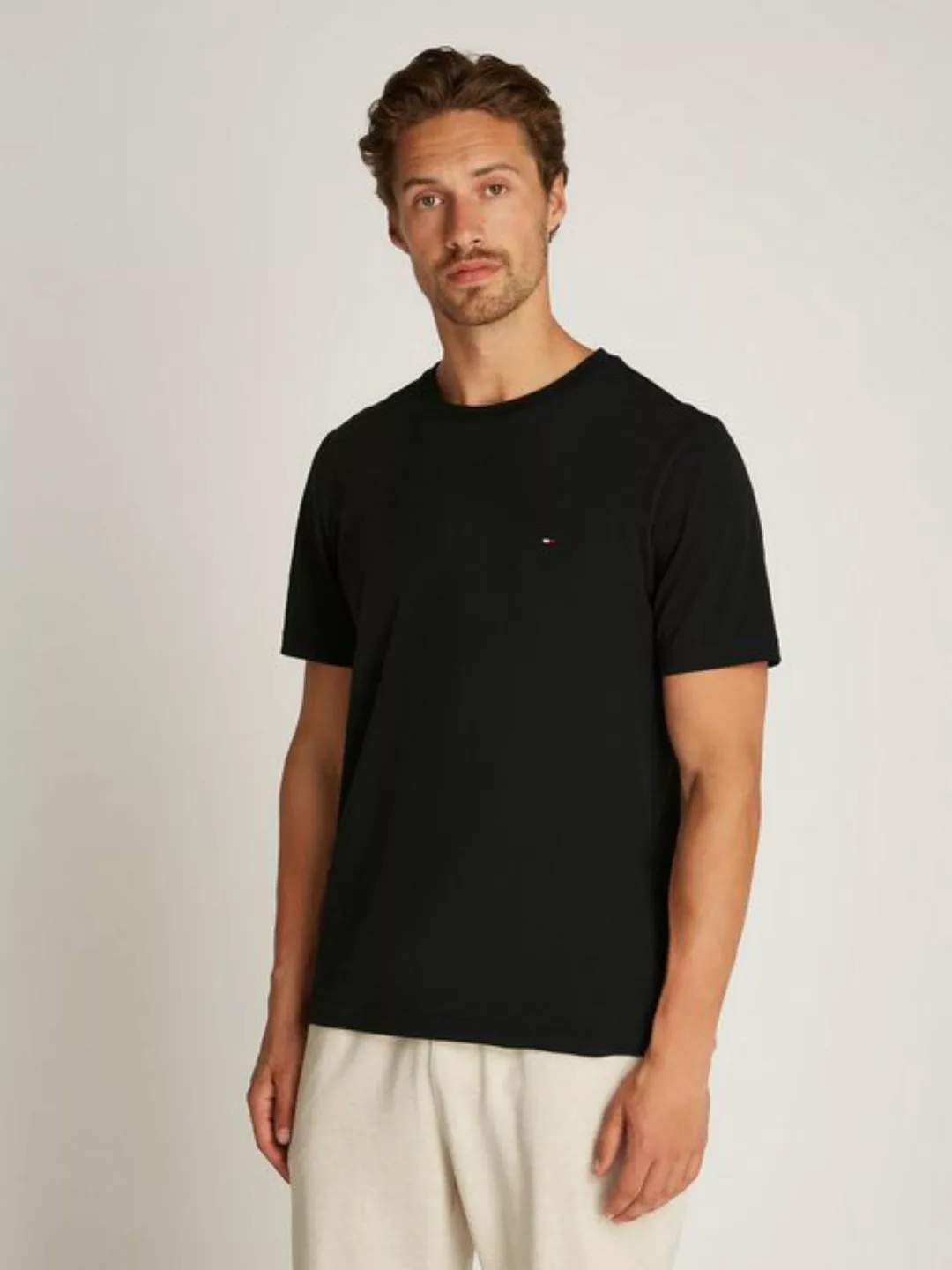 Tommy Hilfiger T-Shirt ESSENTIAL REG FIT SOLID TEE mit Rundhalsausschnitt günstig online kaufen