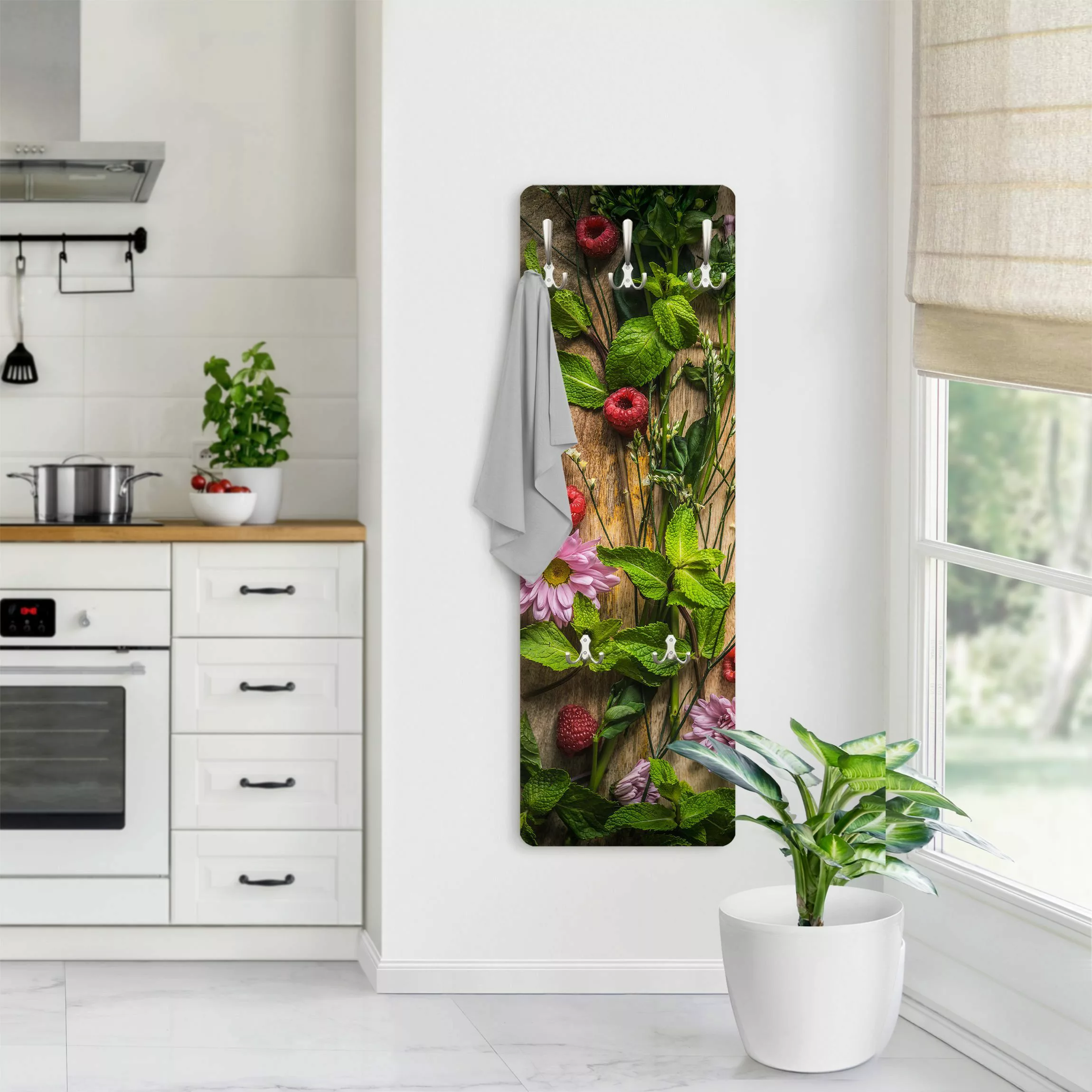 Wandgarderobe Holzpaneel Küche Blumen Himbeeren Minze günstig online kaufen