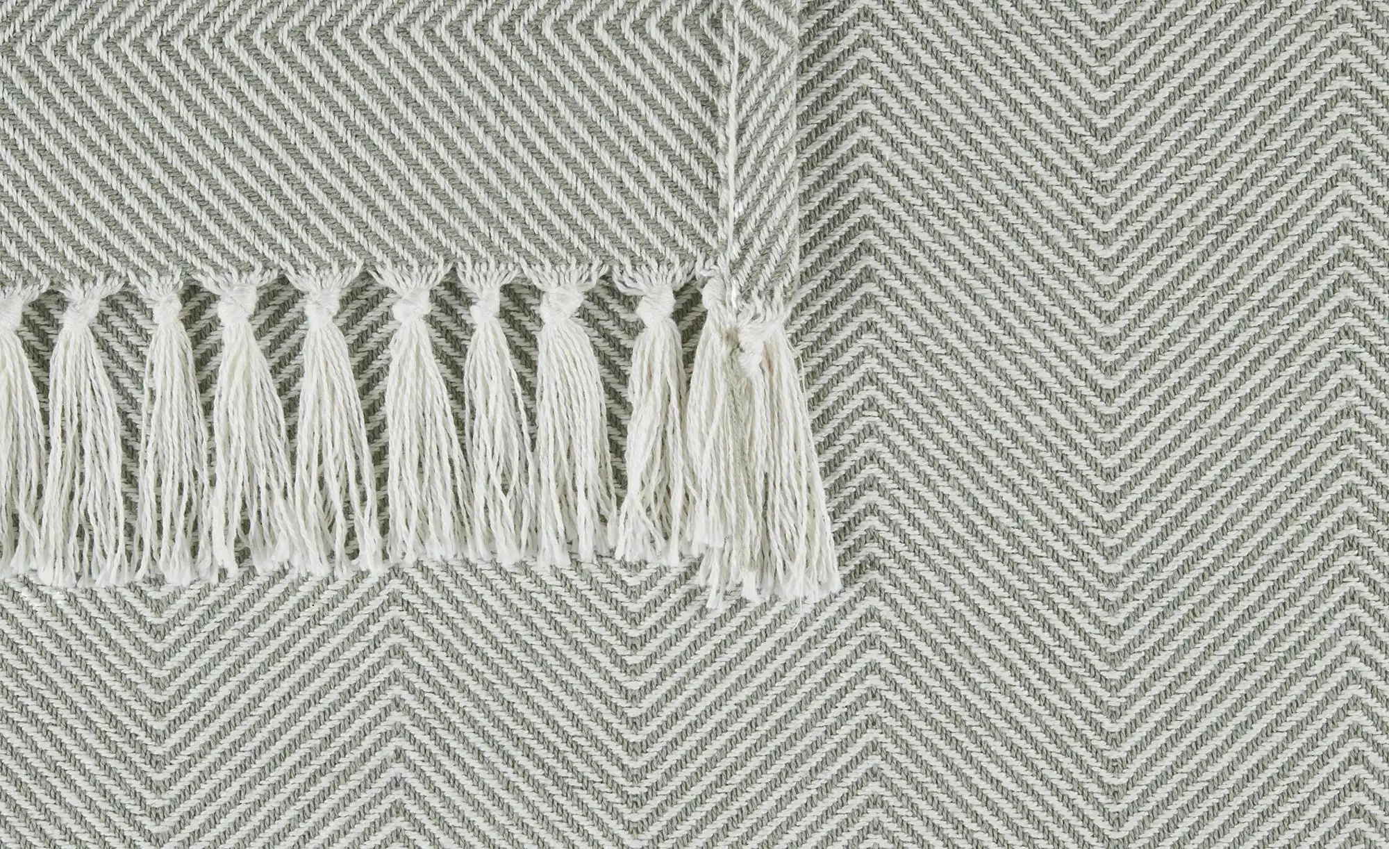 Primera Tagesdecke »Fransen«, mit stylischem Fransenrand und Fischgrat-Must günstig online kaufen