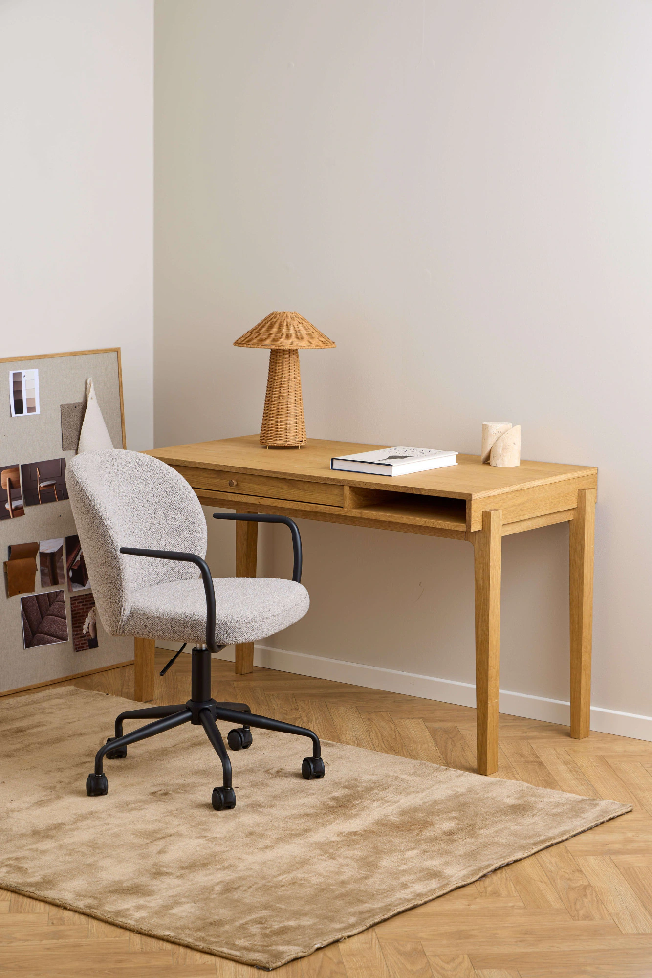 ACTONA GROUP Schreibtischstuhl "Patricia", Schreibtischstuhl, beige 60, 5 S günstig online kaufen