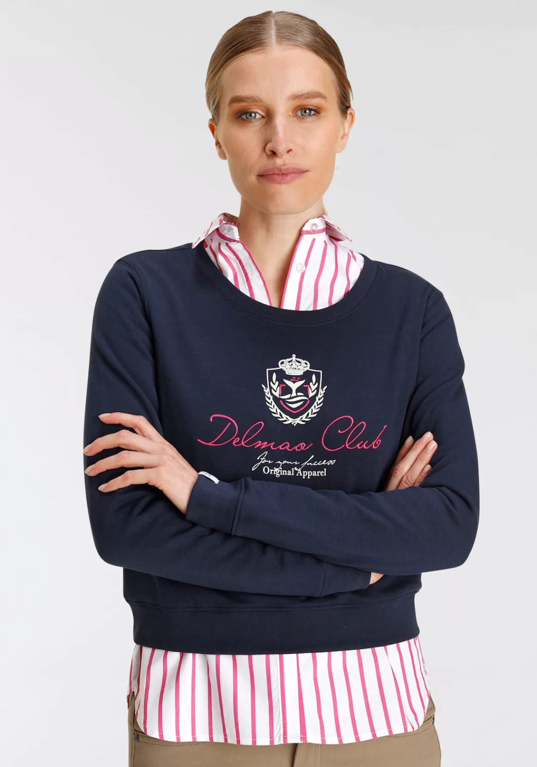 DELMAO Sweatshirt in verkürzter Länge und mit edler Stickerei --NEUE MARKE! günstig online kaufen