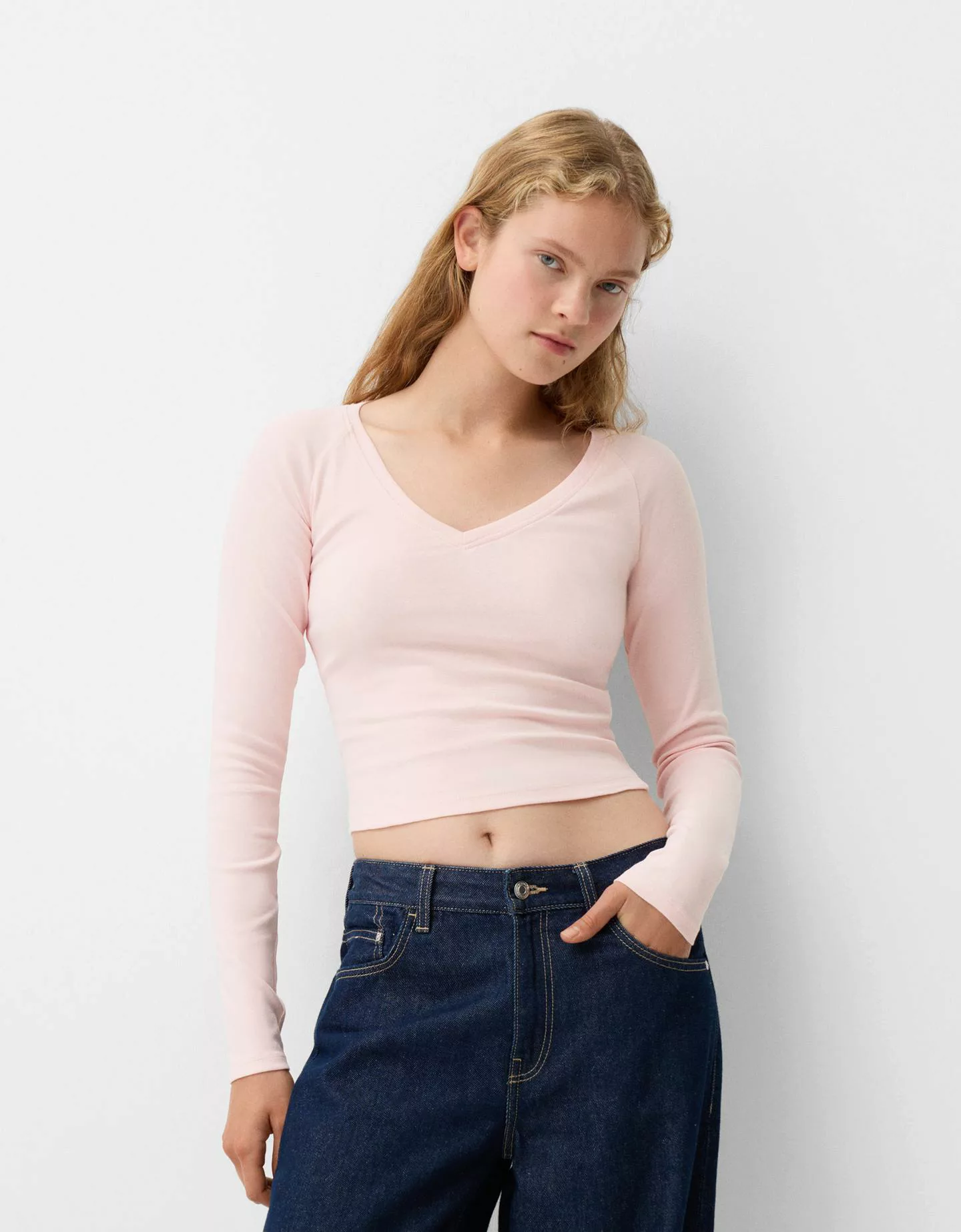 Bershka Langarmshirt Mit V-Ausschnitt Damen S Rosa günstig online kaufen