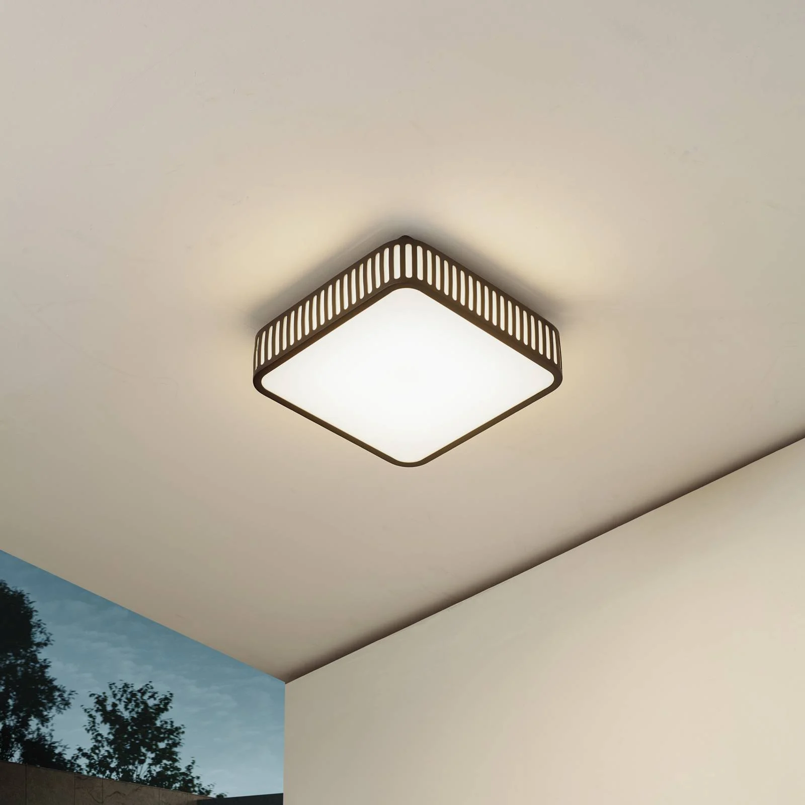 Lindby LED-Außendeckenleuchte Lurinda, 26 cm schwarz, IP44 günstig online kaufen