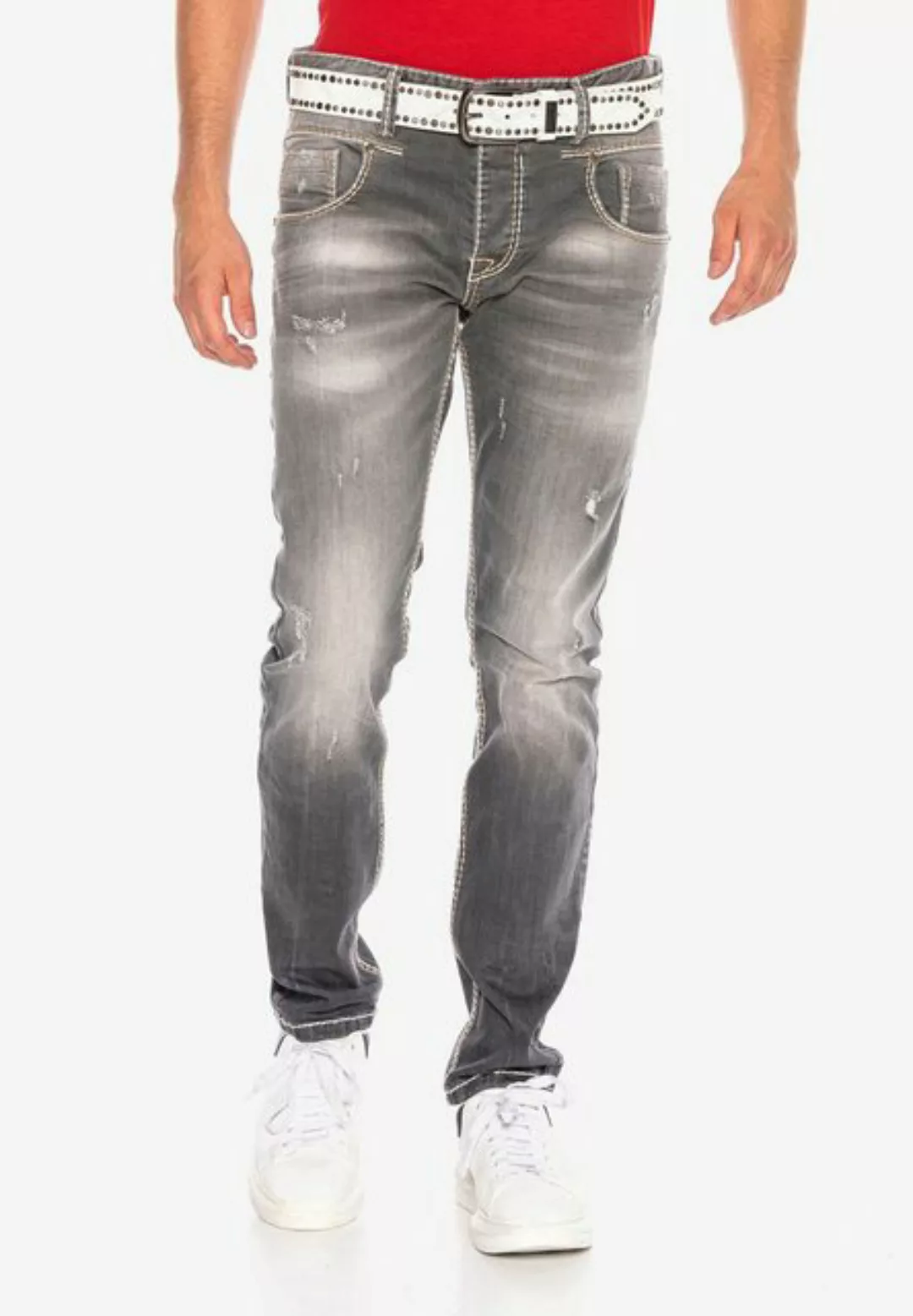 Cipo & Baxx Bequeme Jeans CD668 in modernem Straight Fit-Schnitt günstig online kaufen