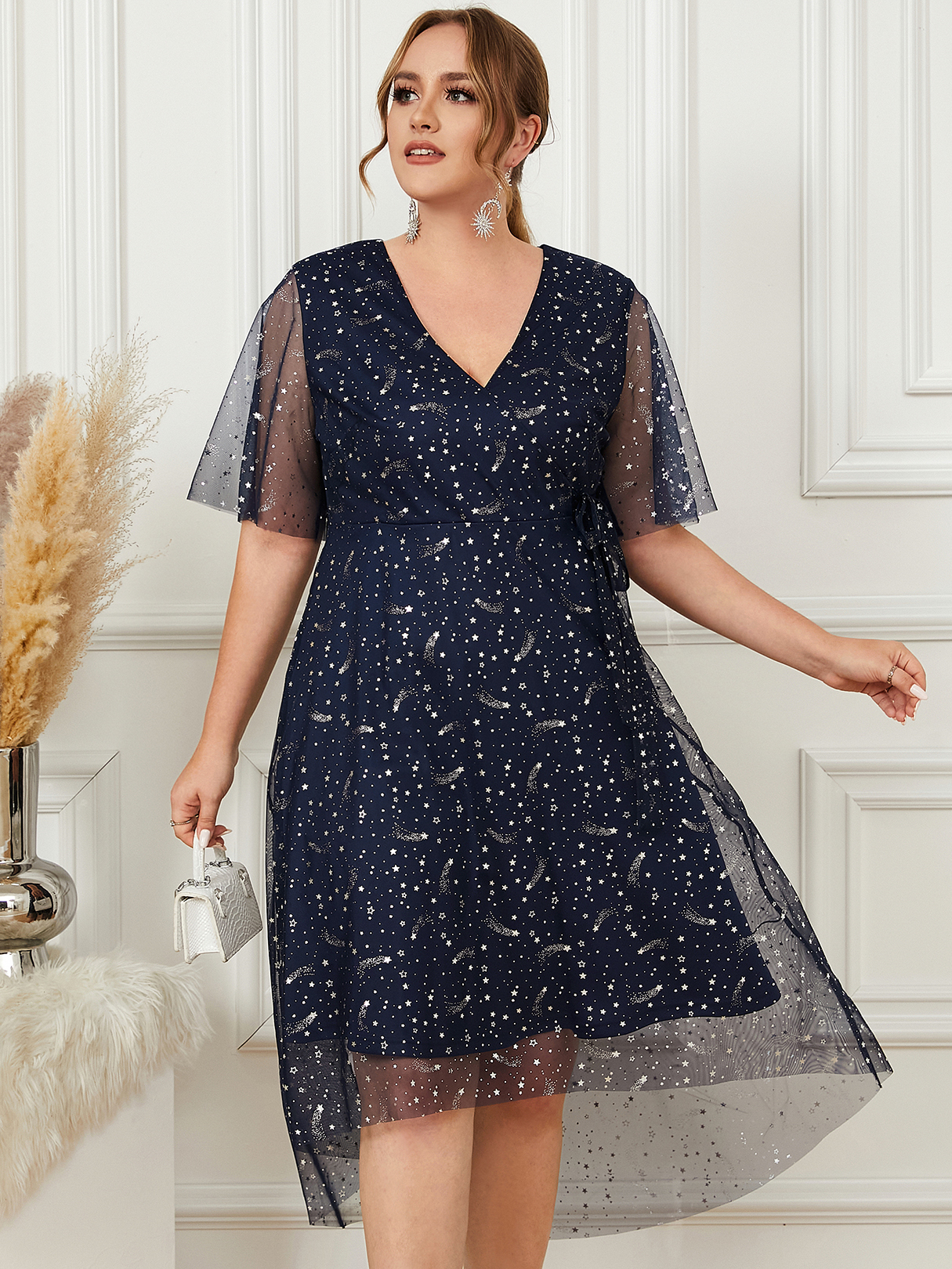 YOINS Plus Größe V-Ausschnitt Mesh Star Kurzarm Kleid günstig online kaufen
