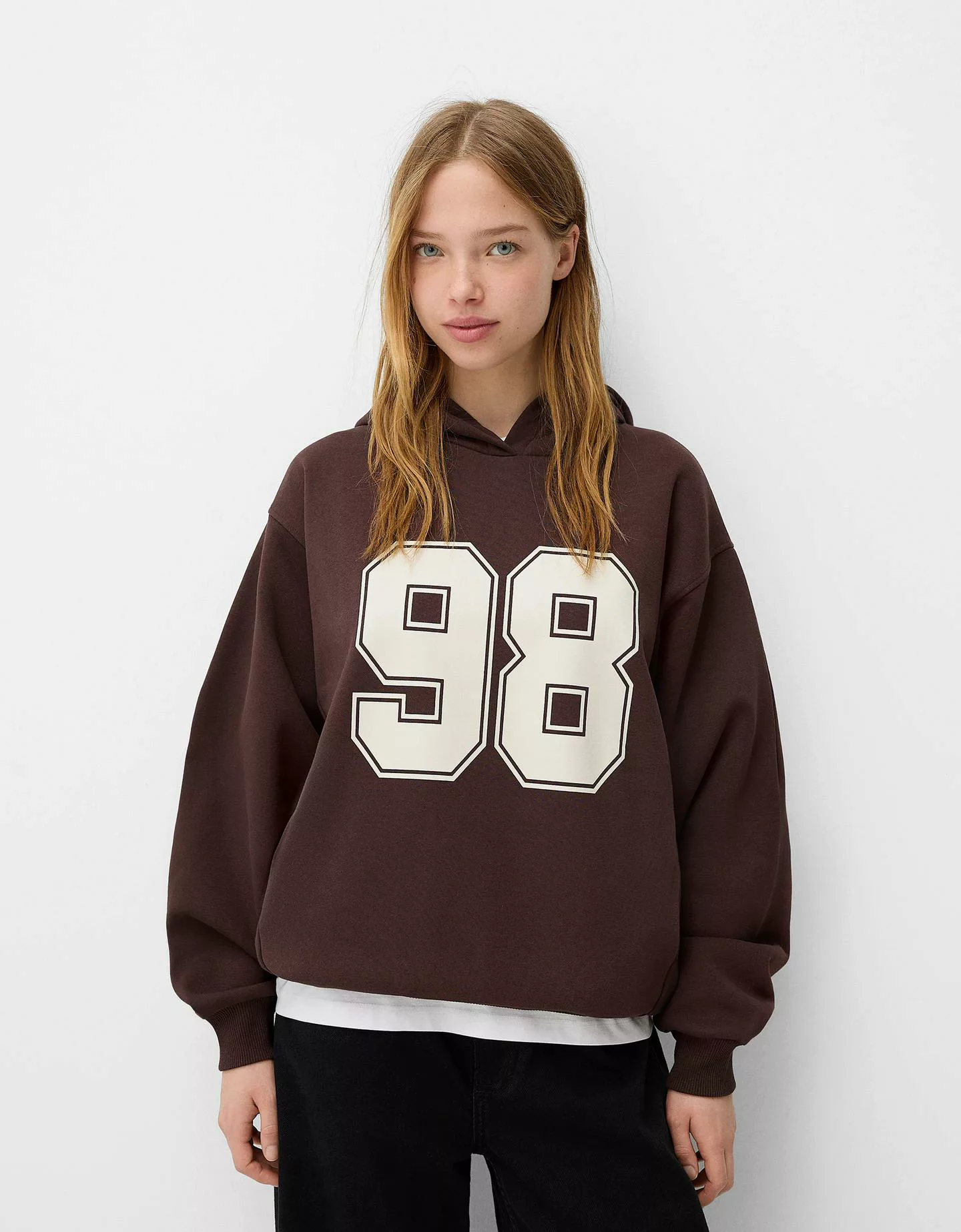 Bershka Hoodie Mit Print Damen Xs Braun günstig online kaufen