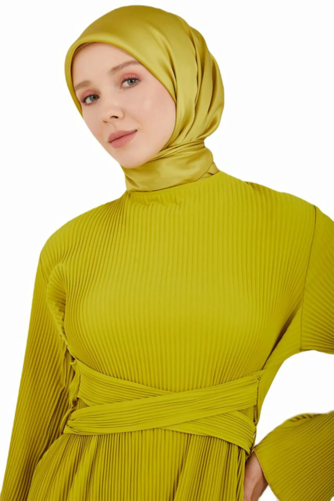 ARMİNE Maxikleid Armine Faltenkleid mit überkreuzter Taille – moderne und e günstig online kaufen