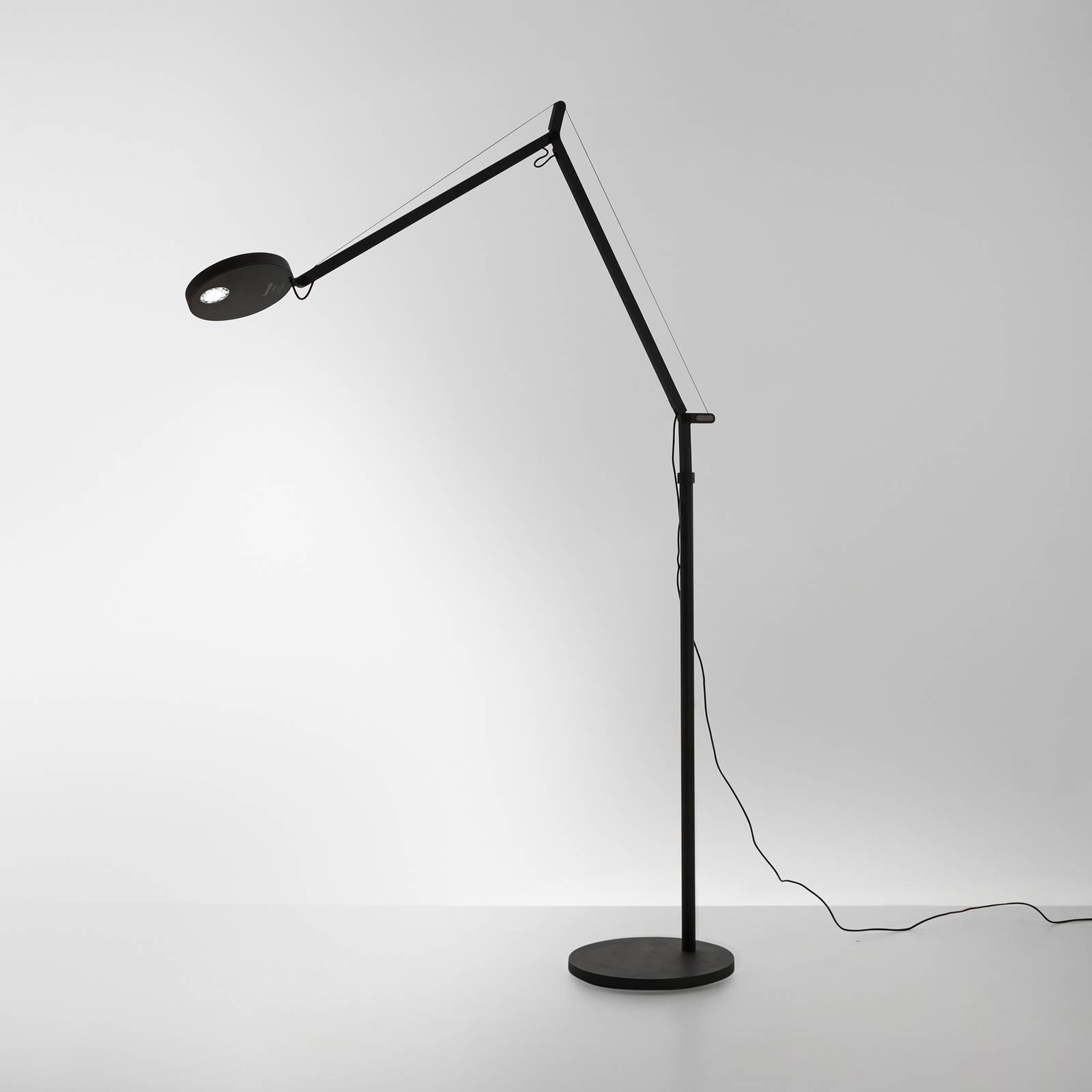 Artemide Demetra Reading LED-Stehlampe 930 schwarz günstig online kaufen