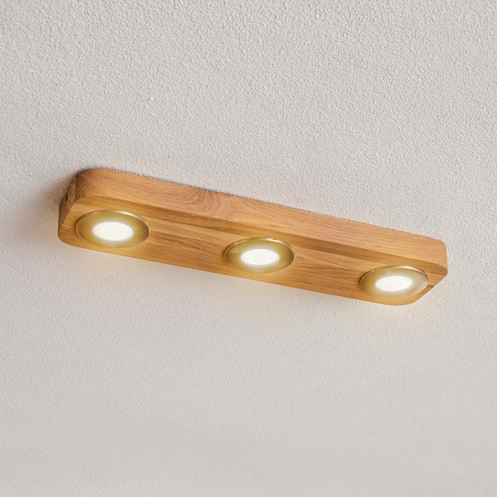 Längliche Holz-Deckenleuchte Sunniva mit LEDs günstig online kaufen