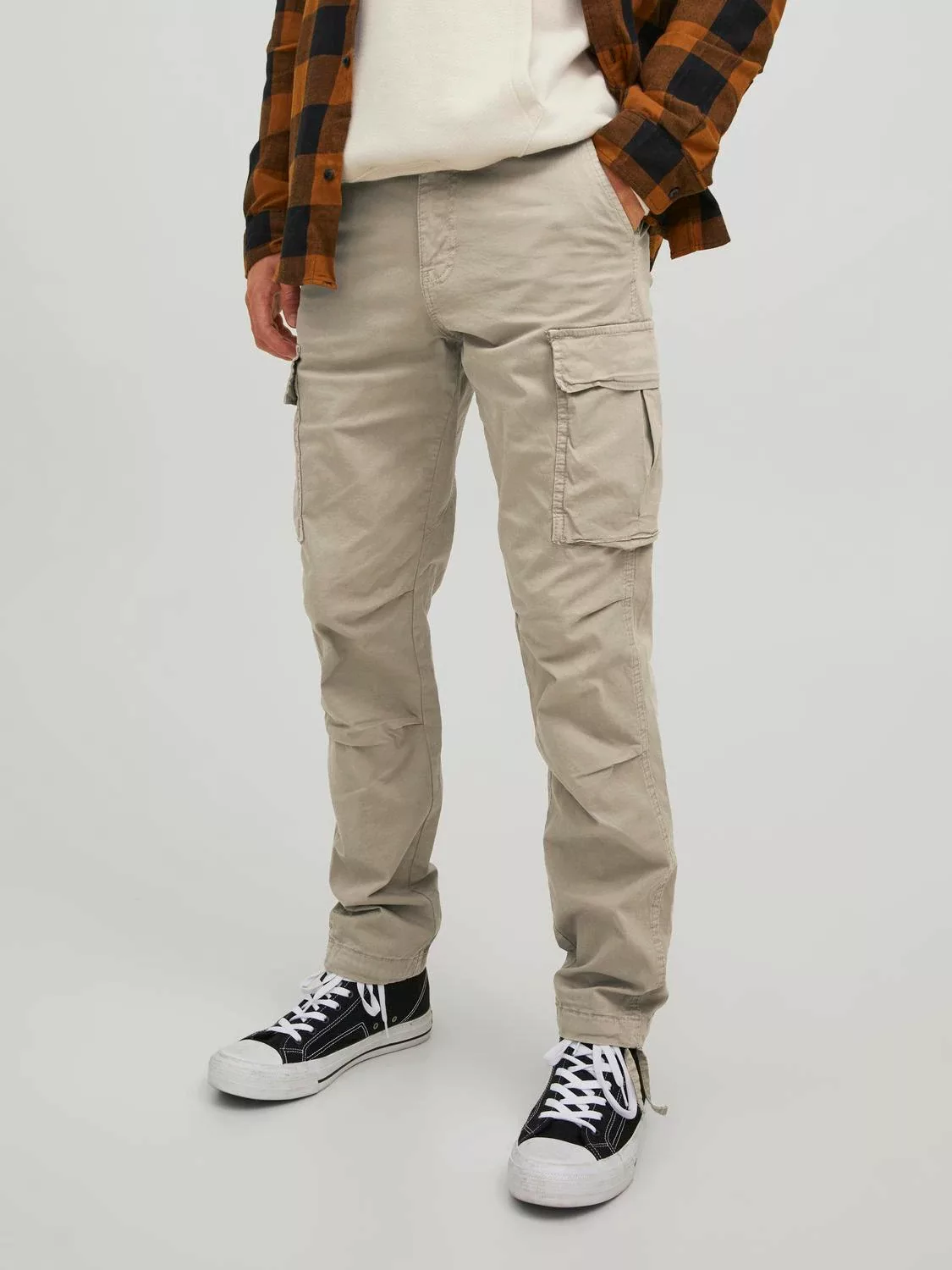 Jack & Jones Herren Cargohose JJPSTACE JJTUCKER -Tapered Fit - Grau Beige S günstig online kaufen