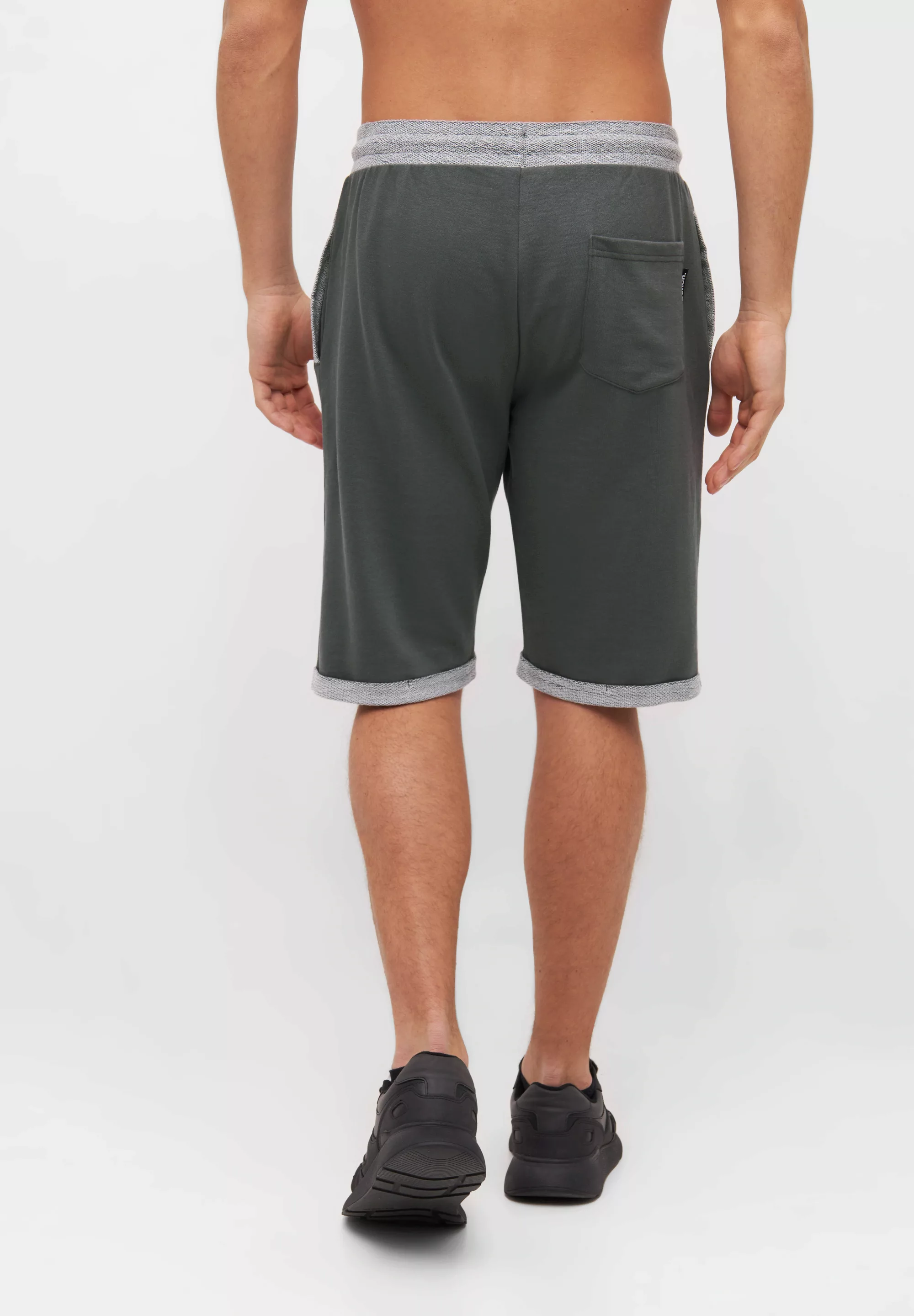 Bench. Shorts "AIDEN" günstig online kaufen