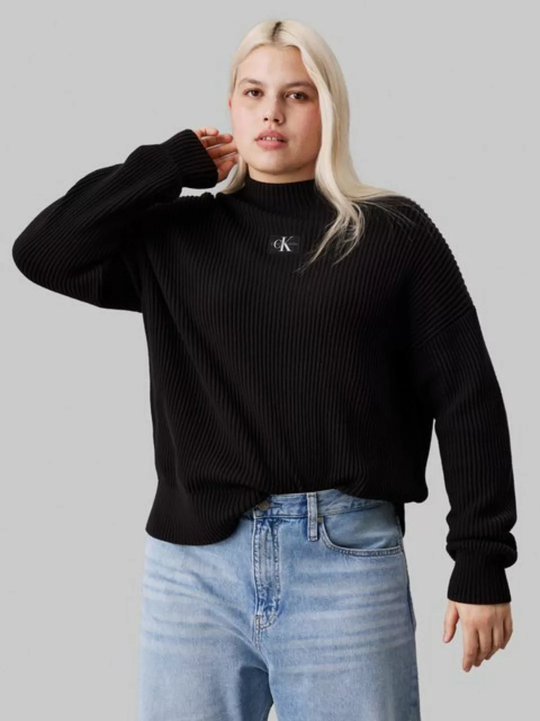 Calvin Klein Jeans Plus Stehkragenpullover PLUS WOVEN LABEL LOOSE SWEATER i günstig online kaufen