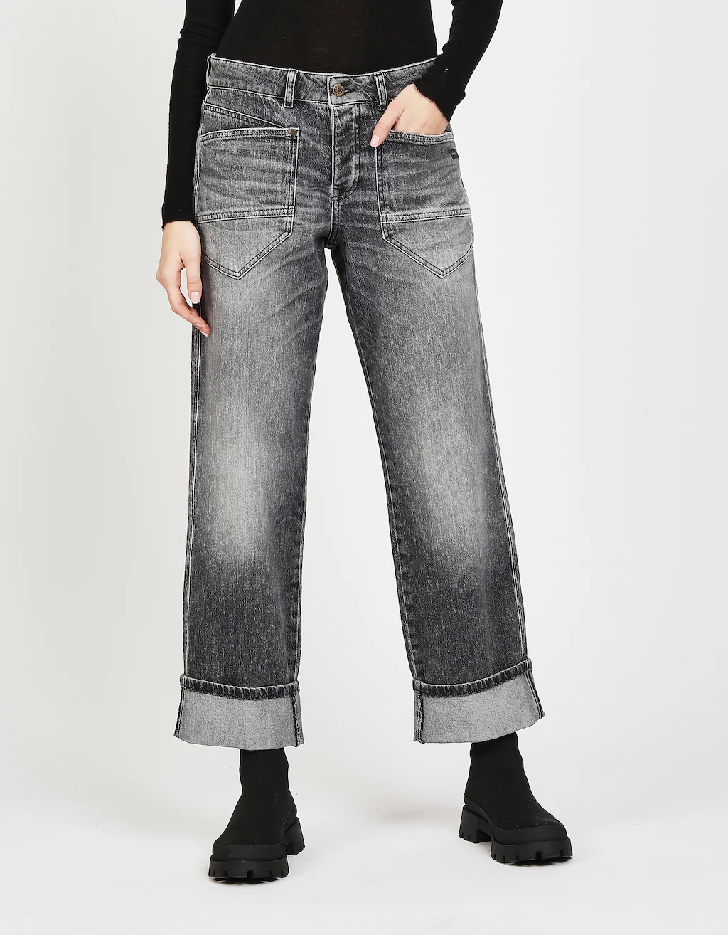 GANG Loose-fit-Jeans "94ROBERTA", mit übergroßen aufgesetzten Taschen günstig online kaufen