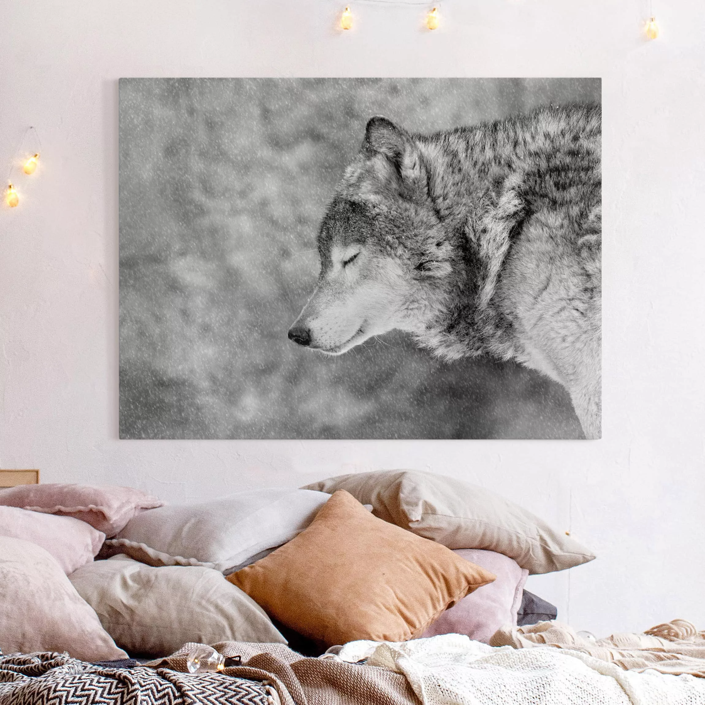 Leinwandbild Schwarz-Weiß - Querformat Winter Wolf günstig online kaufen