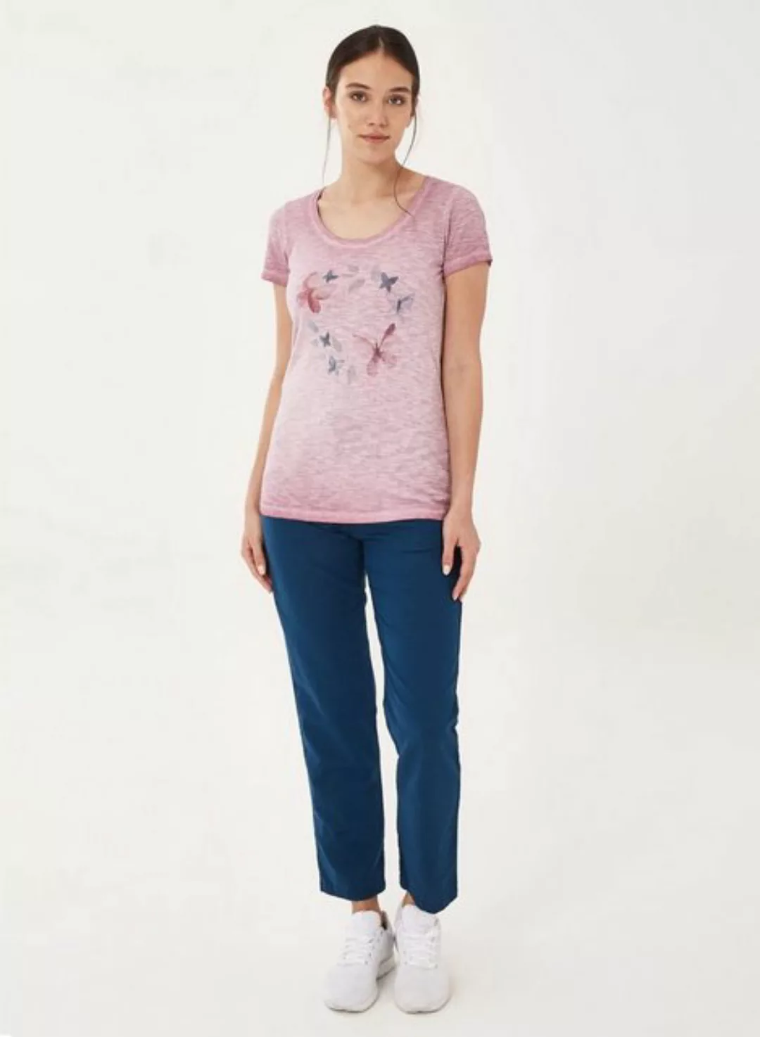 ORGANICATION T-Shirt Garment Dyed T-Shirt aus Bio-Baumwolle mit Schmetterli günstig online kaufen