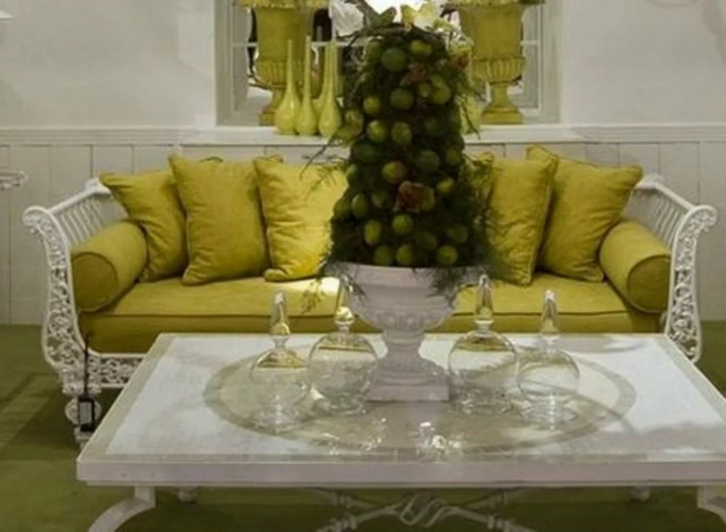 Casa Padrino Sofa Luxus Barock Sofa Olivgrün / Weiß 212 x 87 x H. 77 cm - H günstig online kaufen