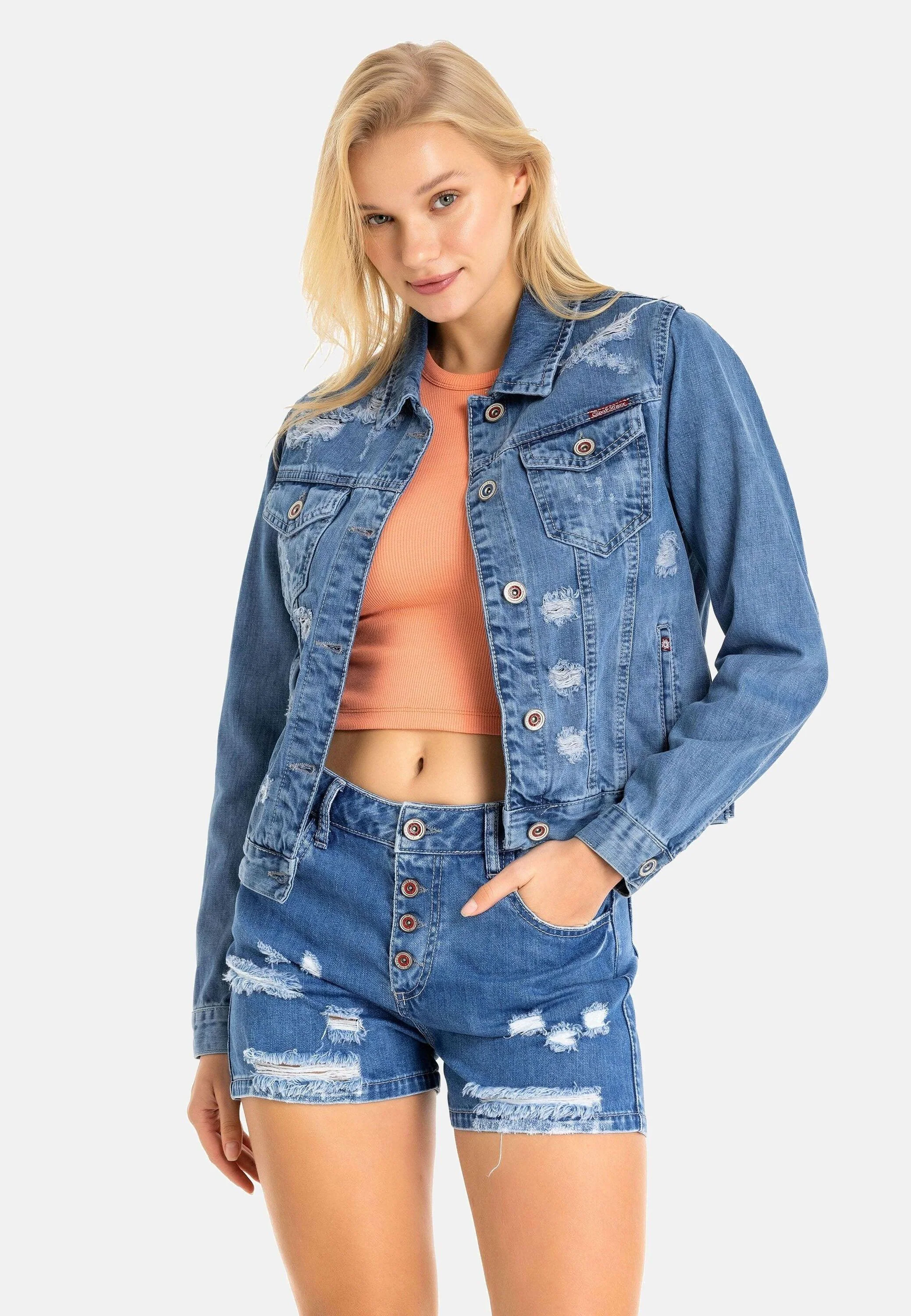 Cipo & Baxx Jeansjacke "Jeansjacke", ohne Kapuze, Mit praktischen Brusttasc günstig online kaufen