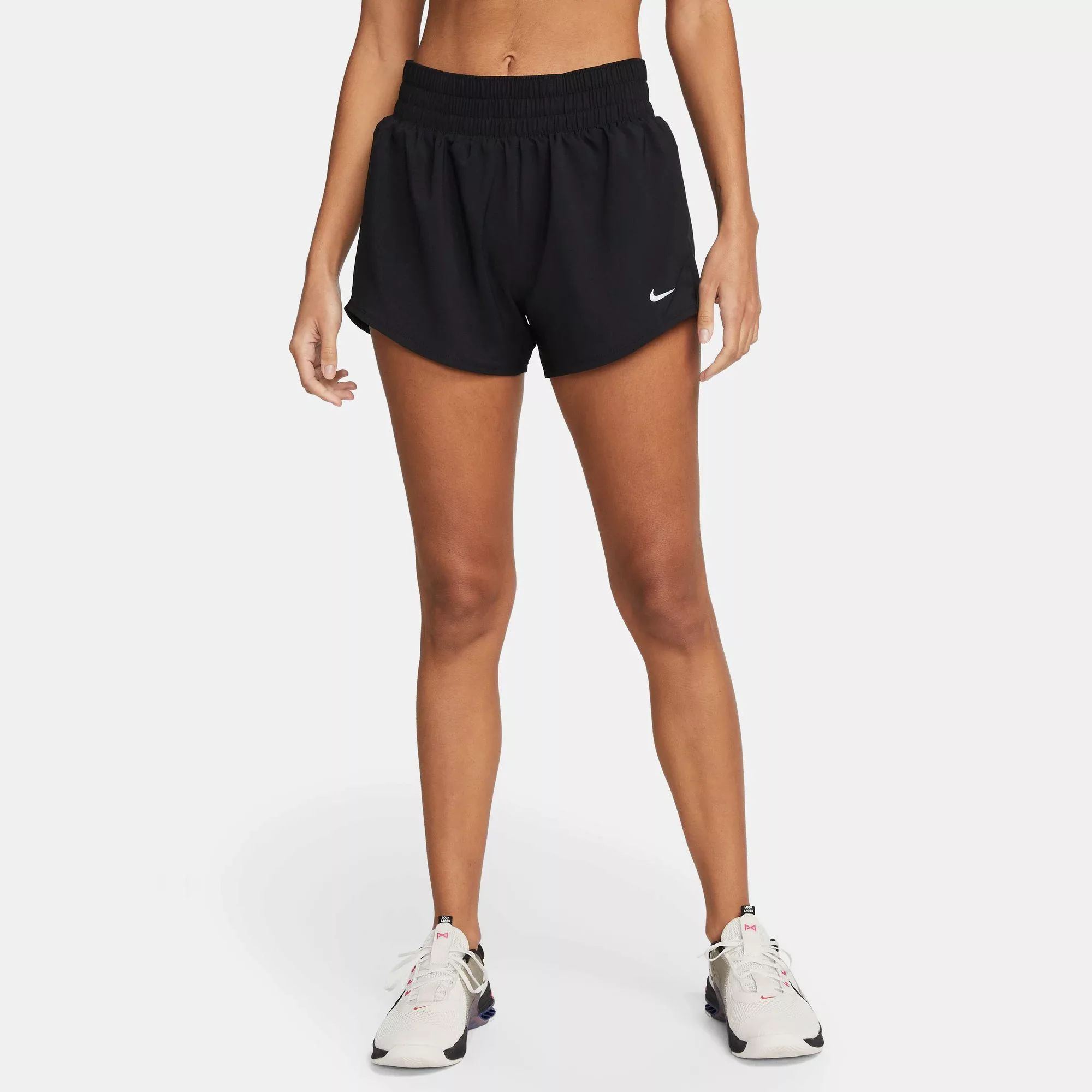 Nike Trainingsshorts "DRI-FIT ONE WOMENS MID-RISE BRIEF-LINED SHORTS" günstig online kaufen